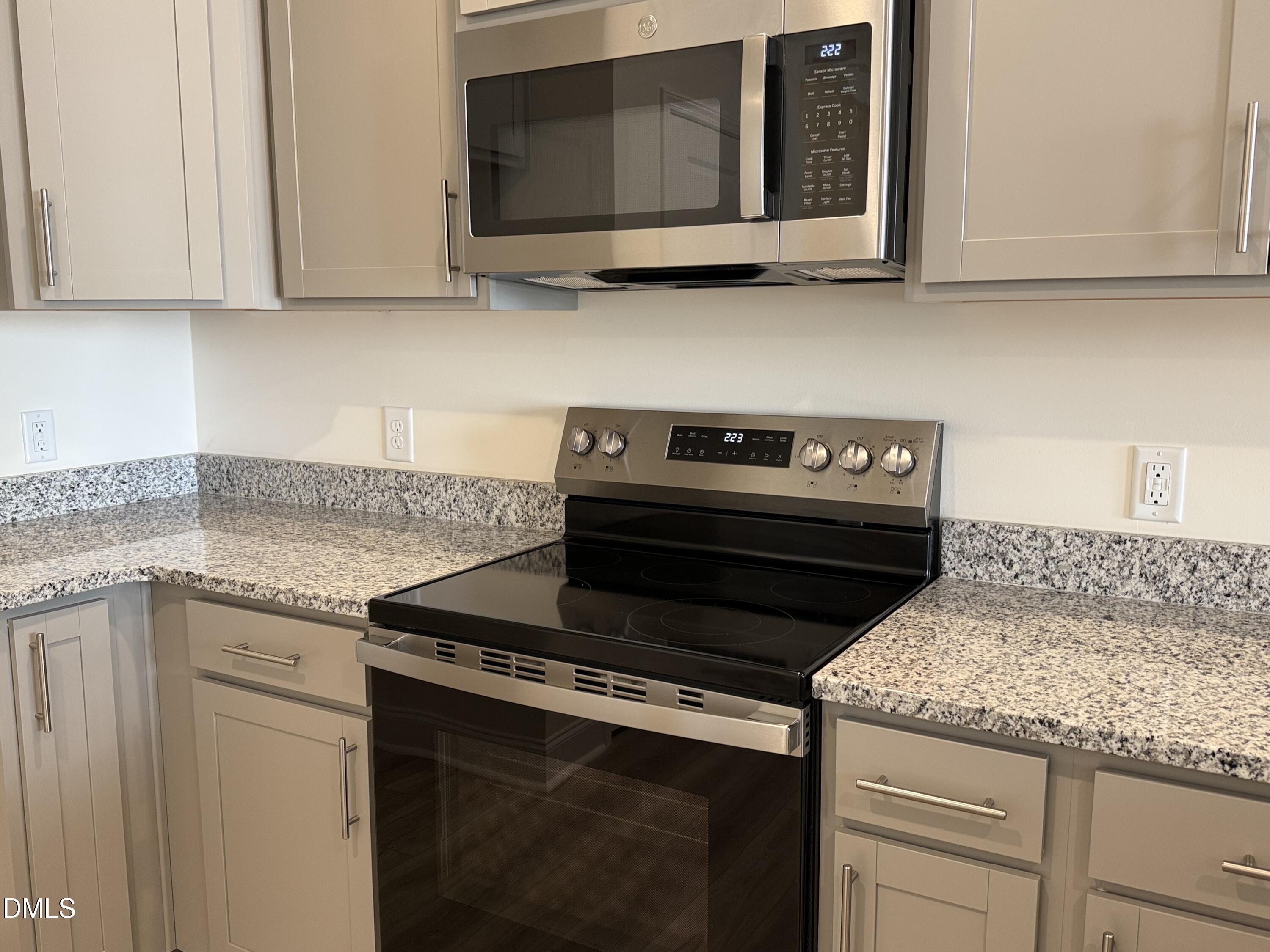 350 Church Street # 52 Property Photo 7