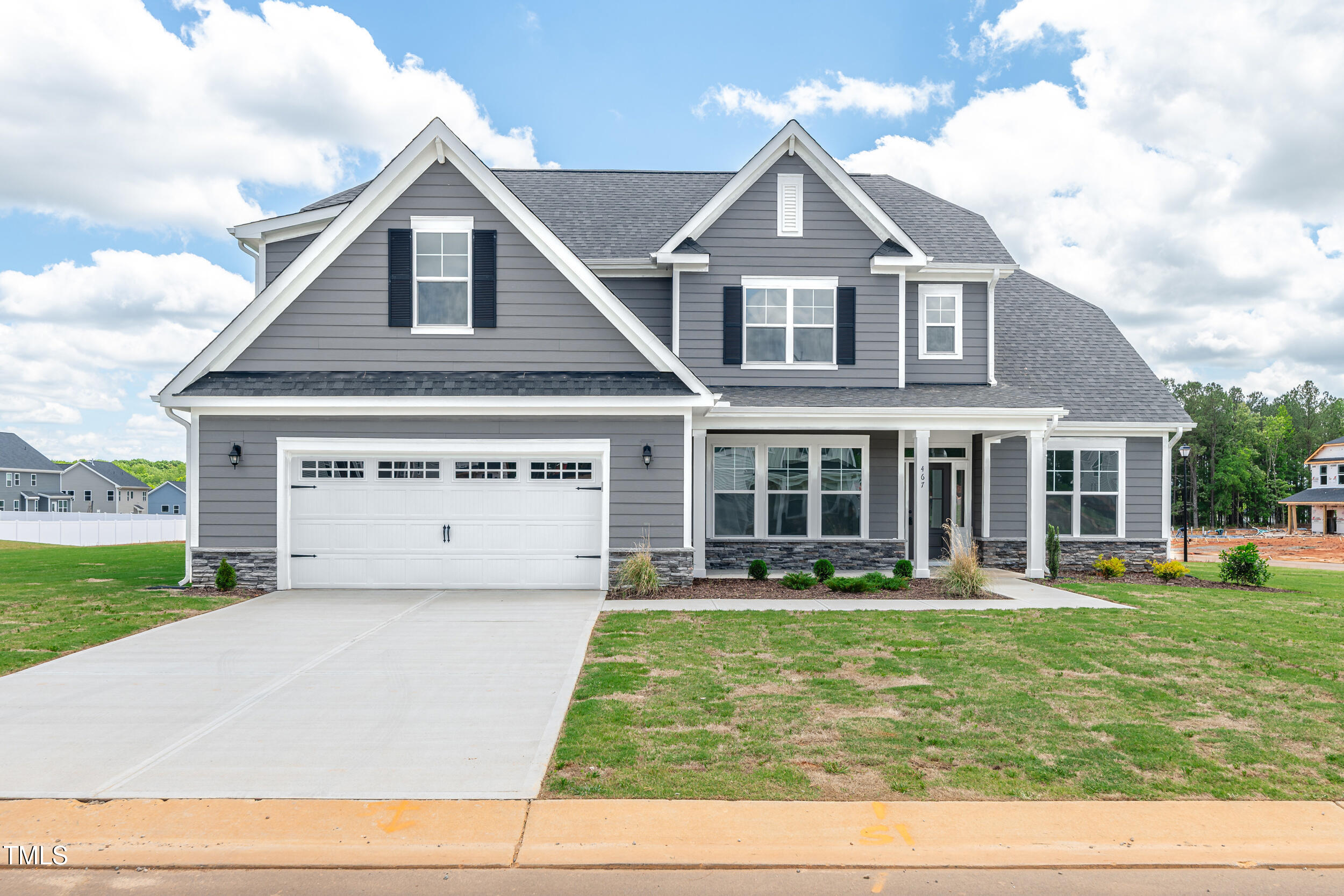 104 W Fountainhead Lane Property Photo