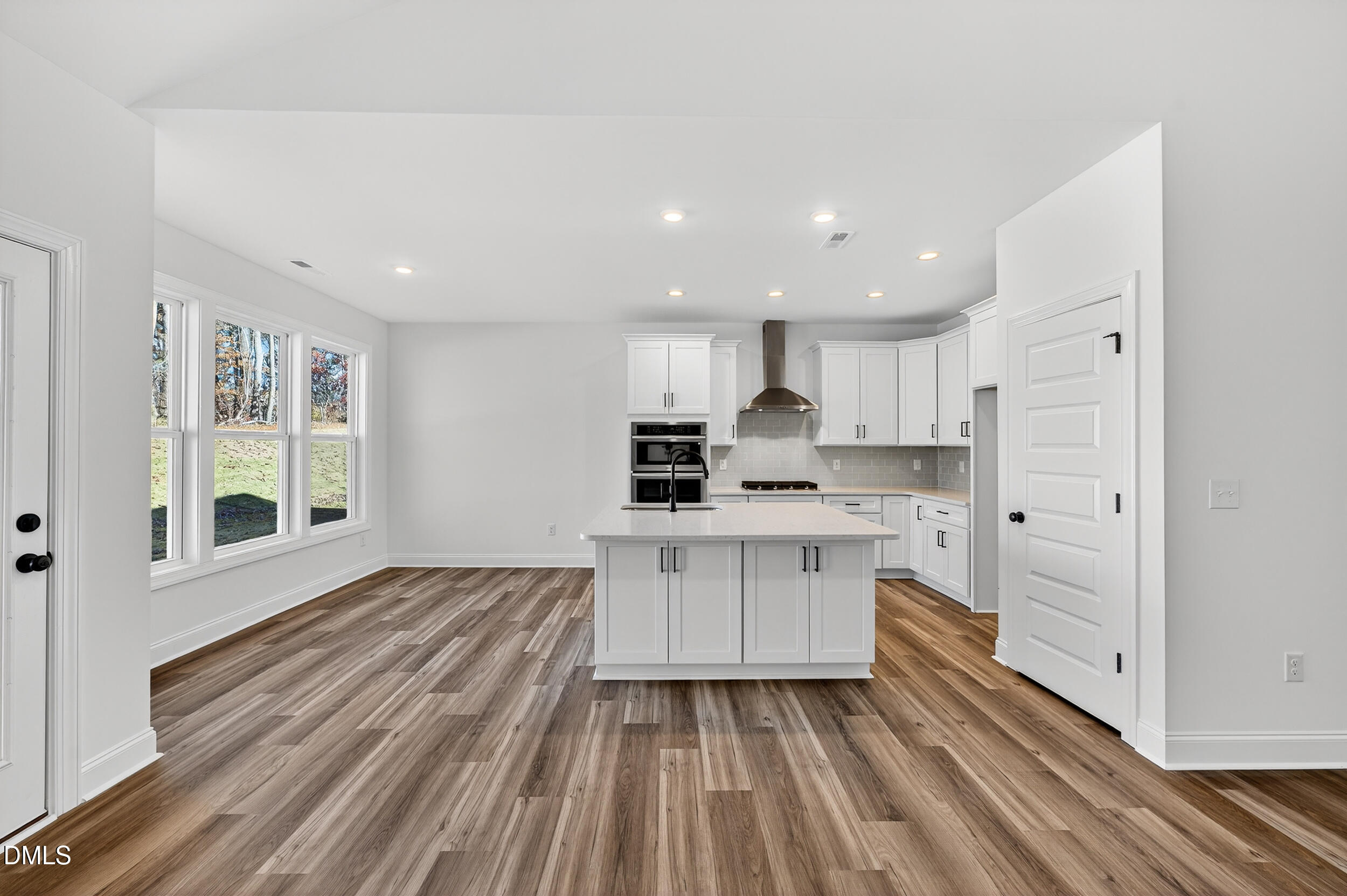 140 W Fountainhead Lane Property Photo 15