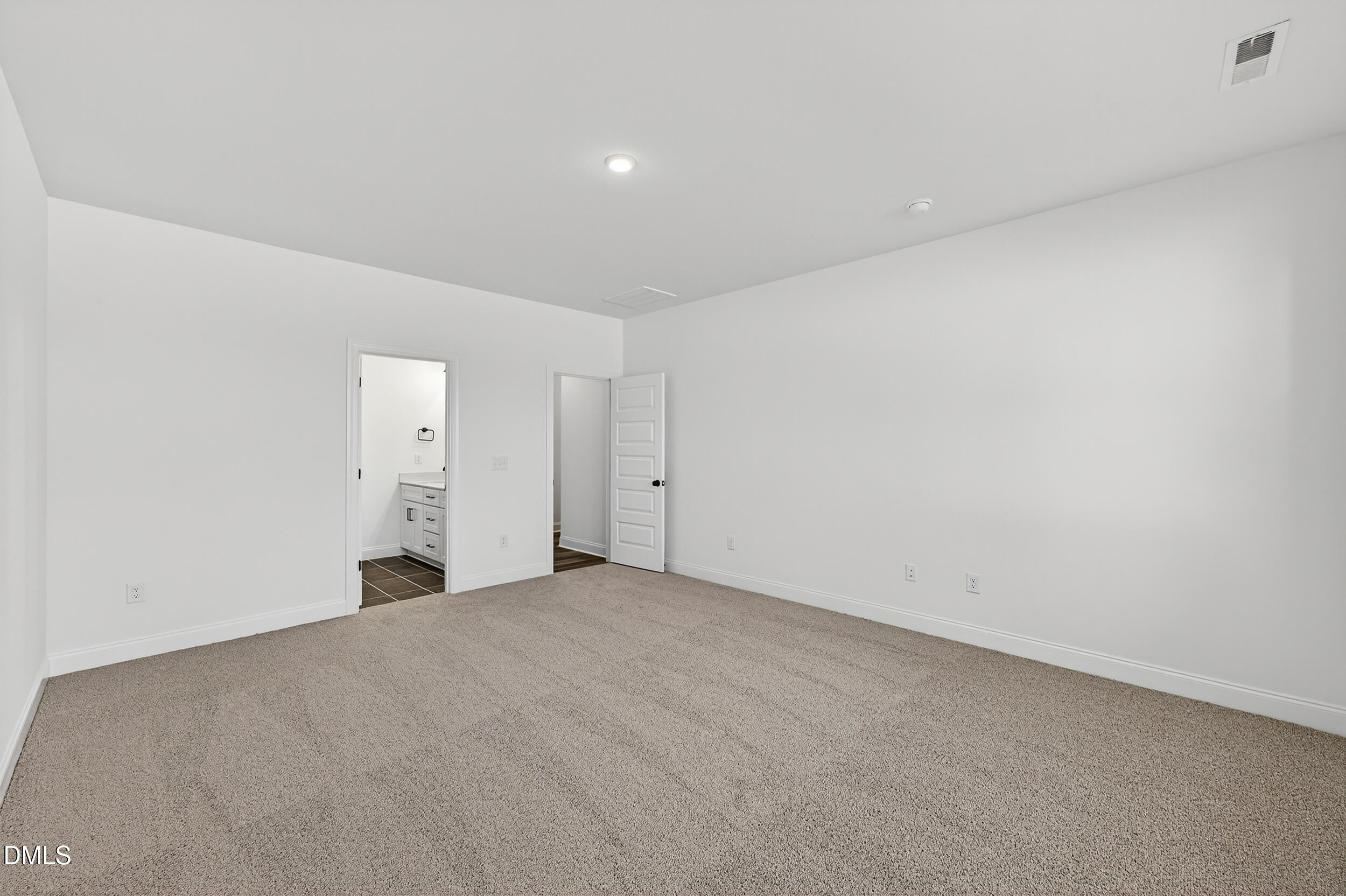 140 W Fountainhead Lane Property Photo 19