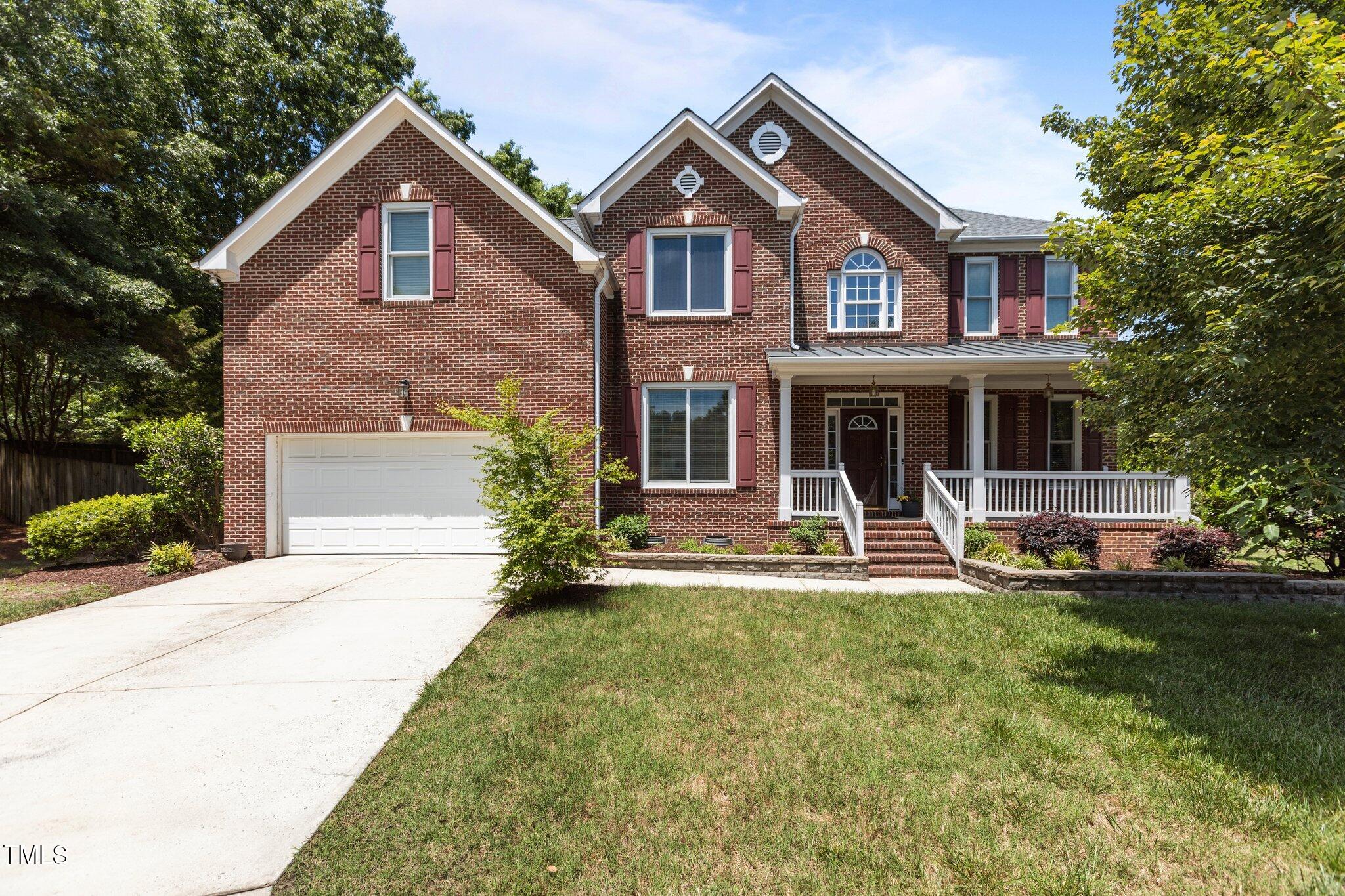 708 Cheselden Drive Property Photo