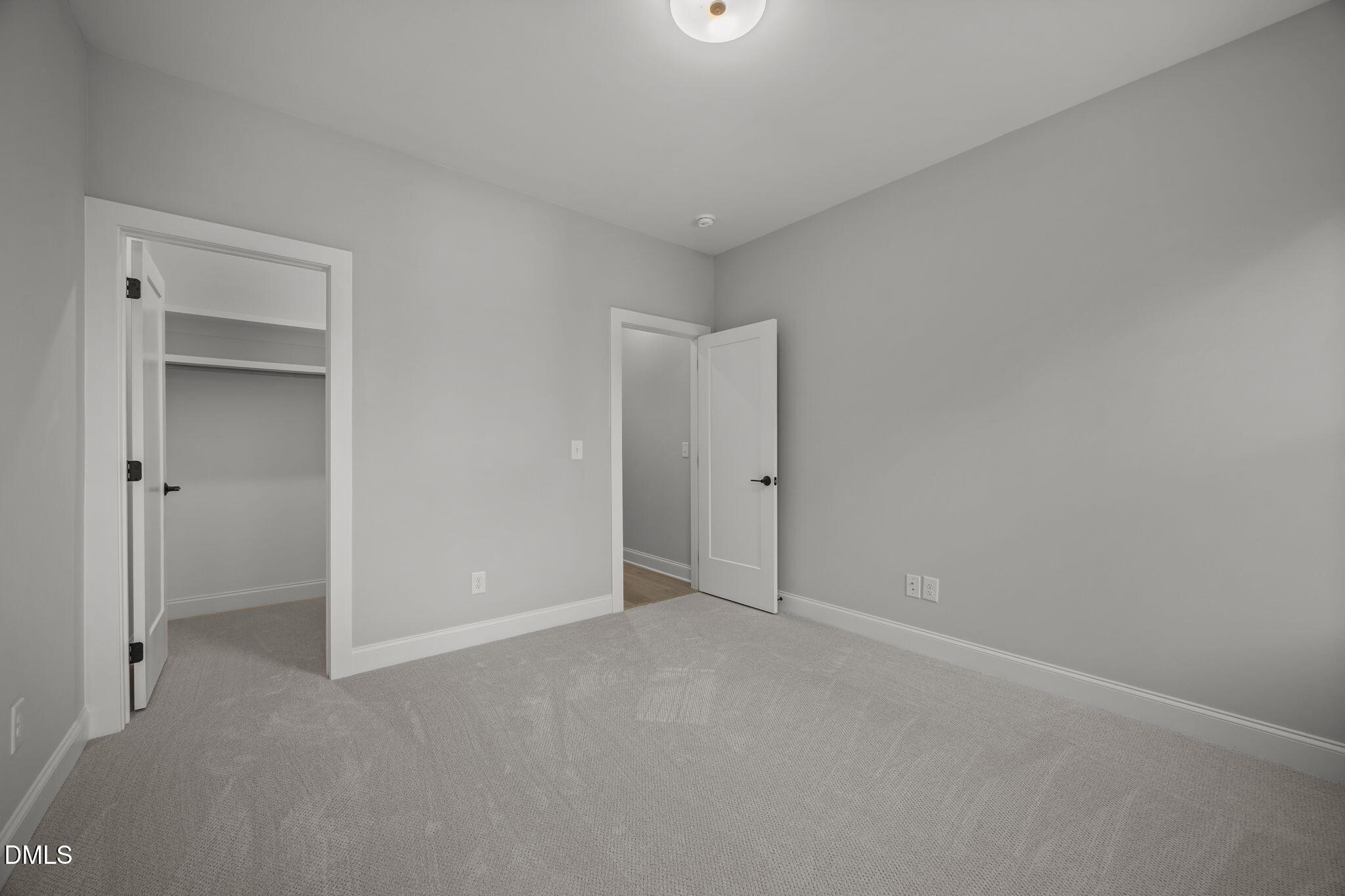 93 Bur Oak Court Property Photo 43