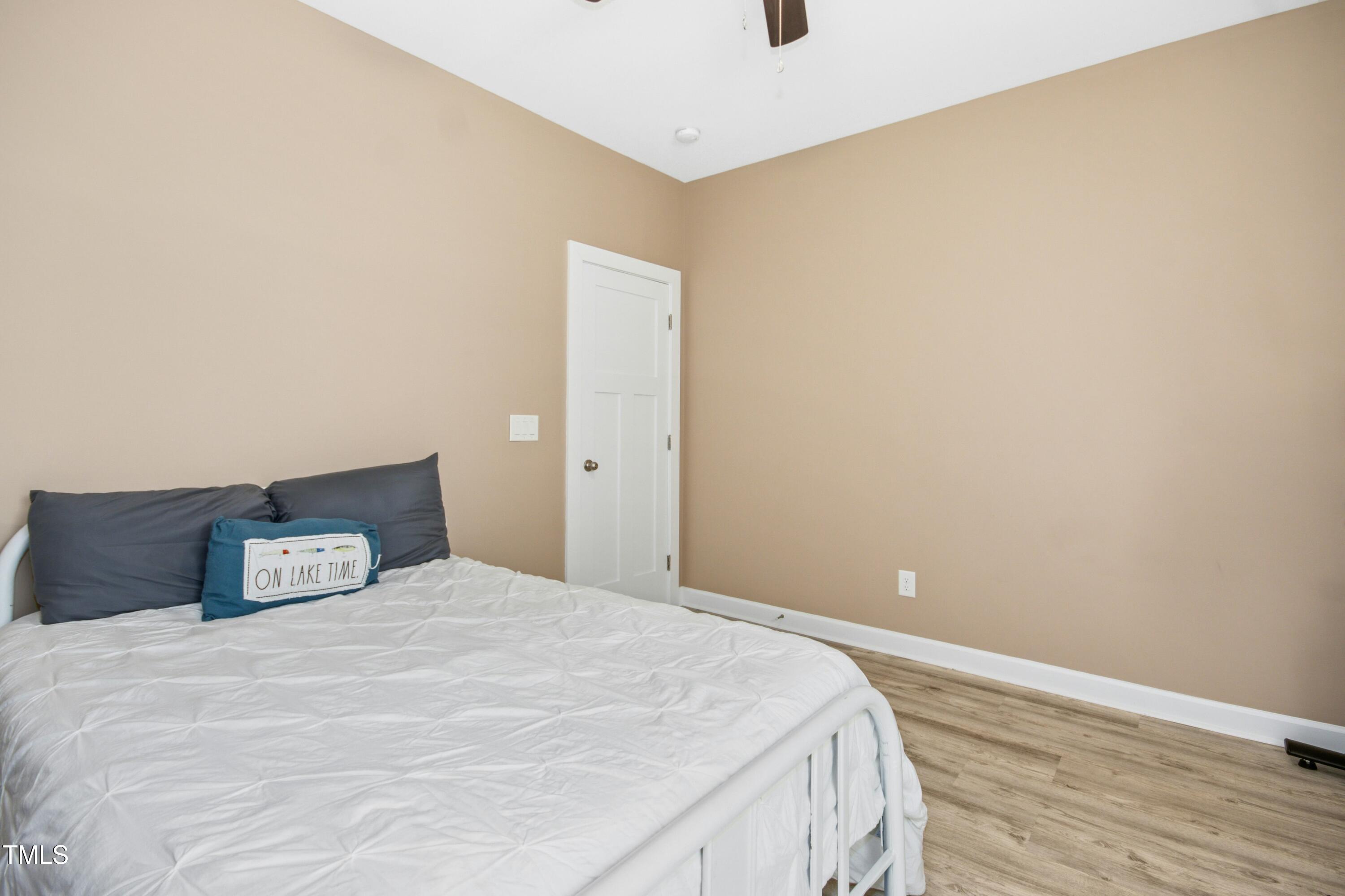 619 E Hatterleigh Avenue Property Photo 28