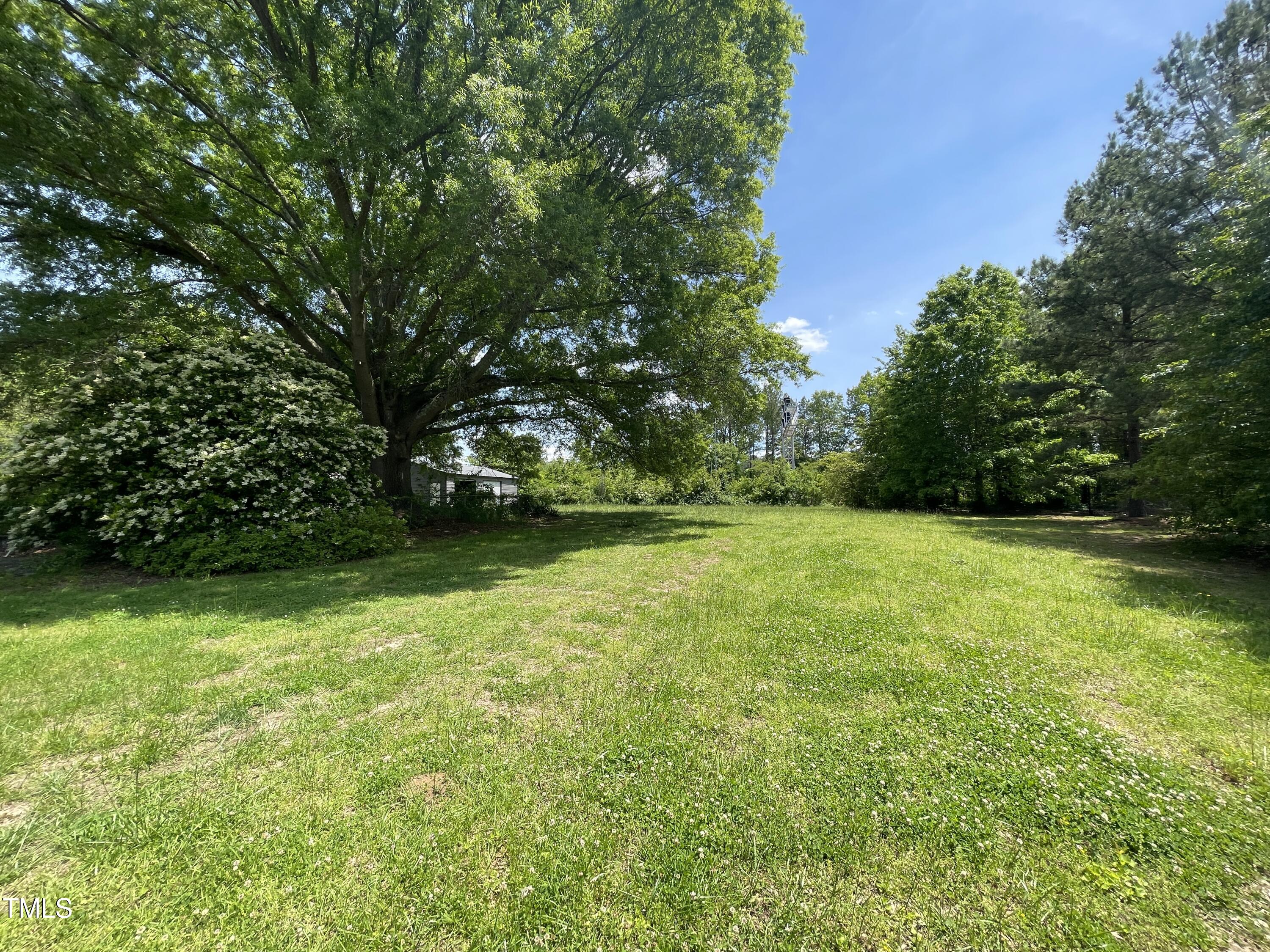 400 Field Street Property Photo 1