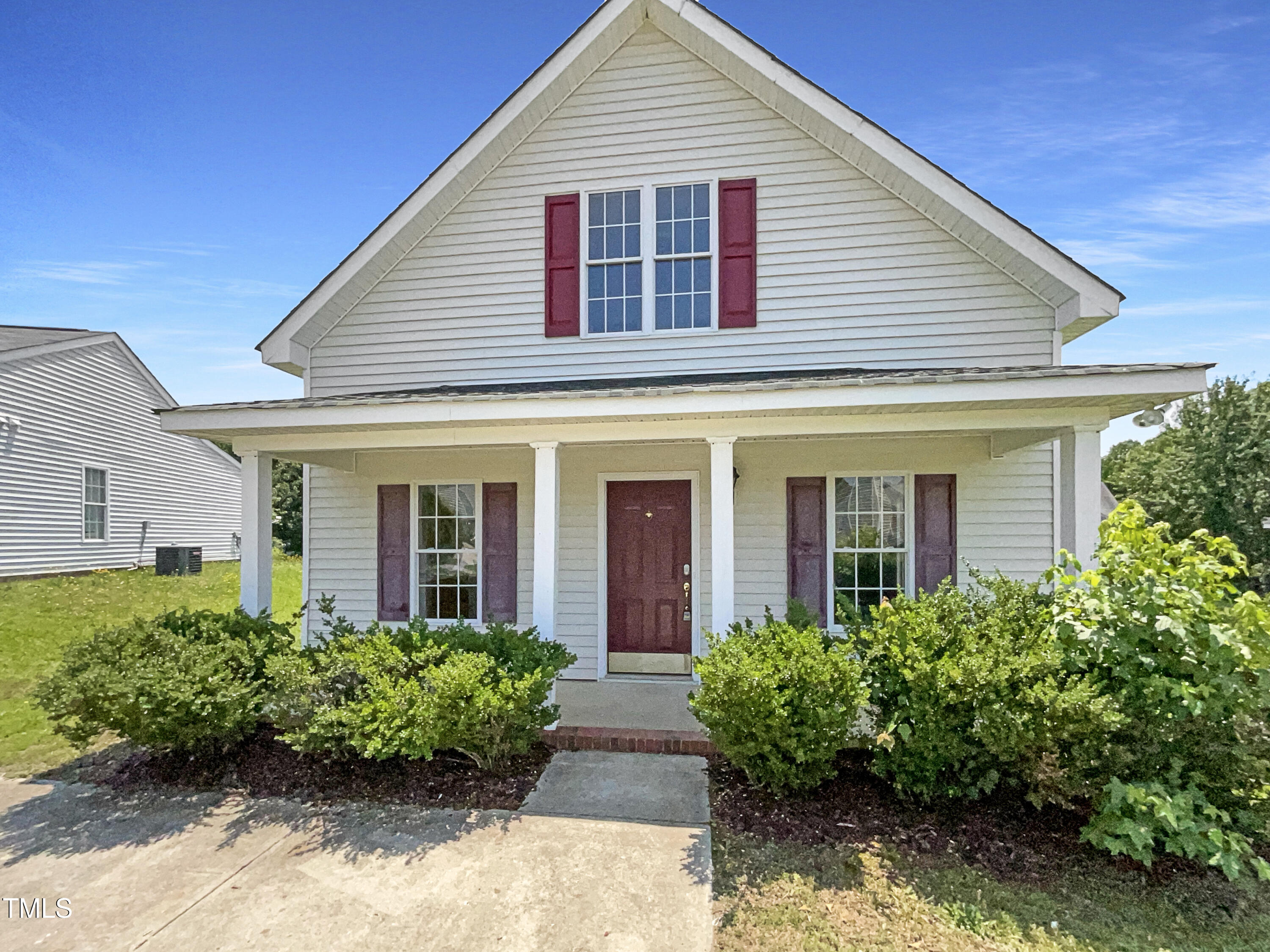 4025 Scofield Drive Property Photo 1