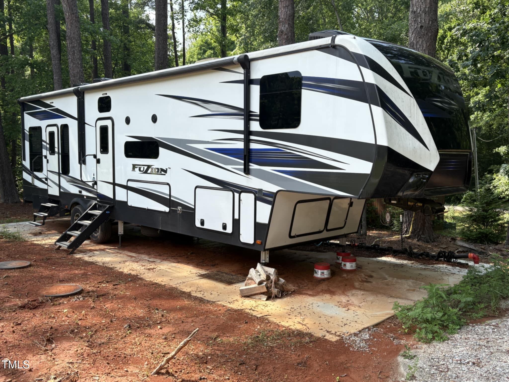 147 Osage Drive Property Photo 1