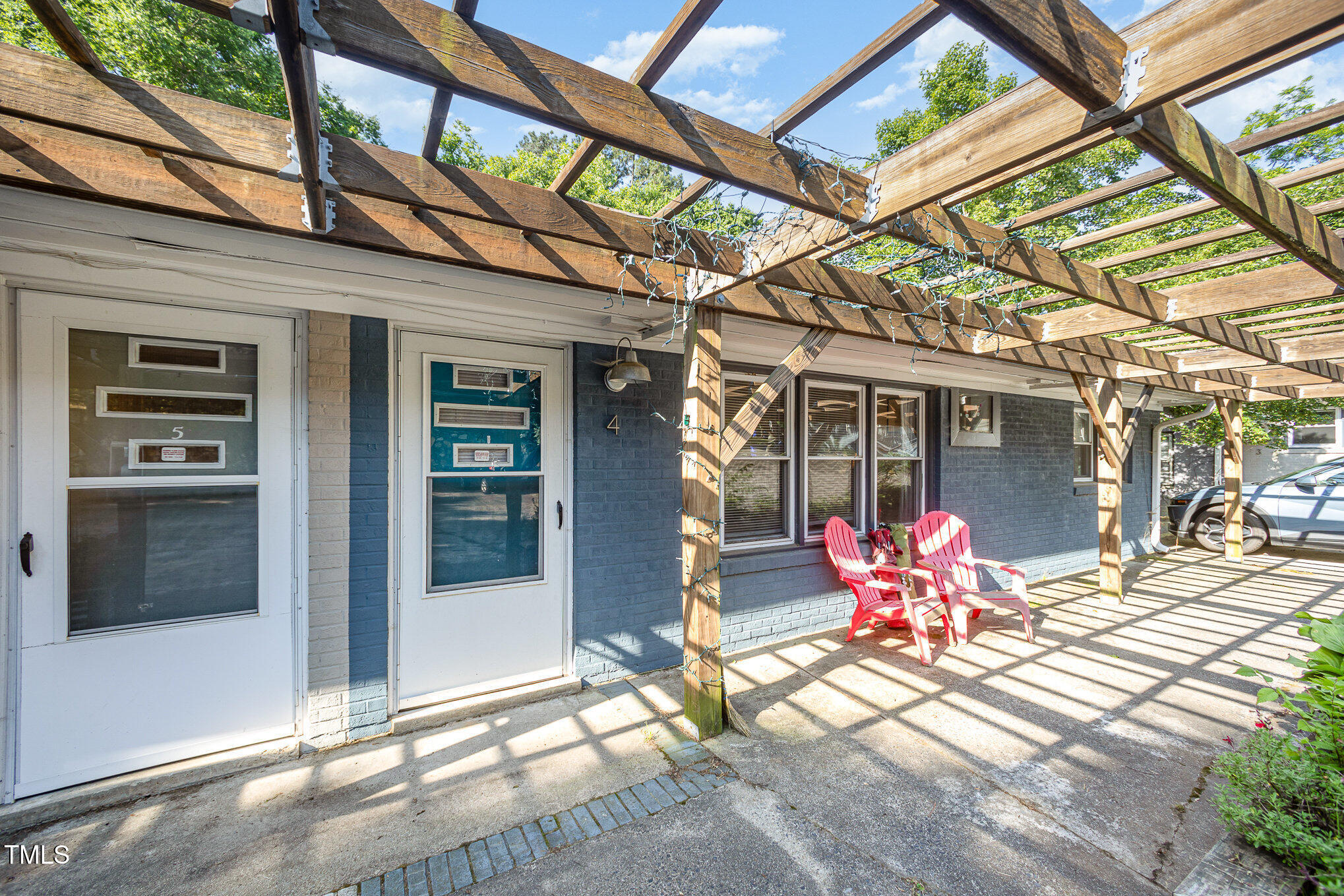 5 Howell Street Property Photo 4