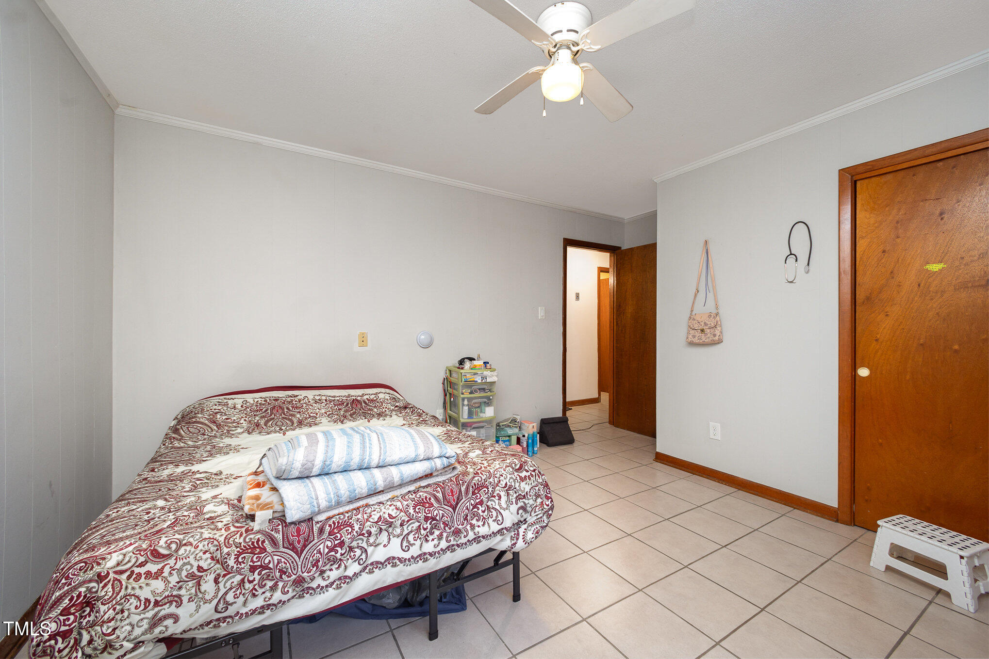5 Howell Street Property Photo 34