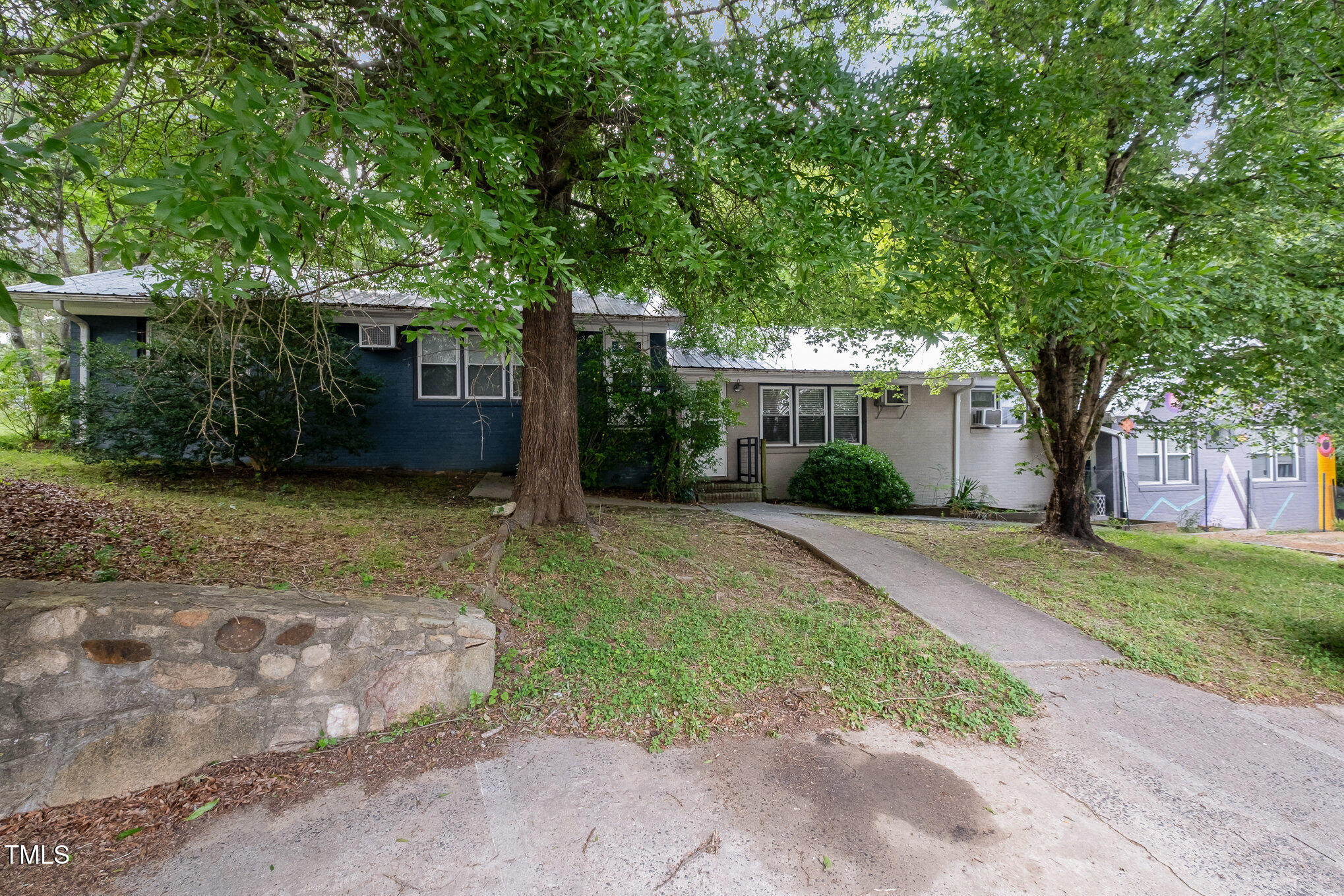 5 Howell Street Property Photo 60