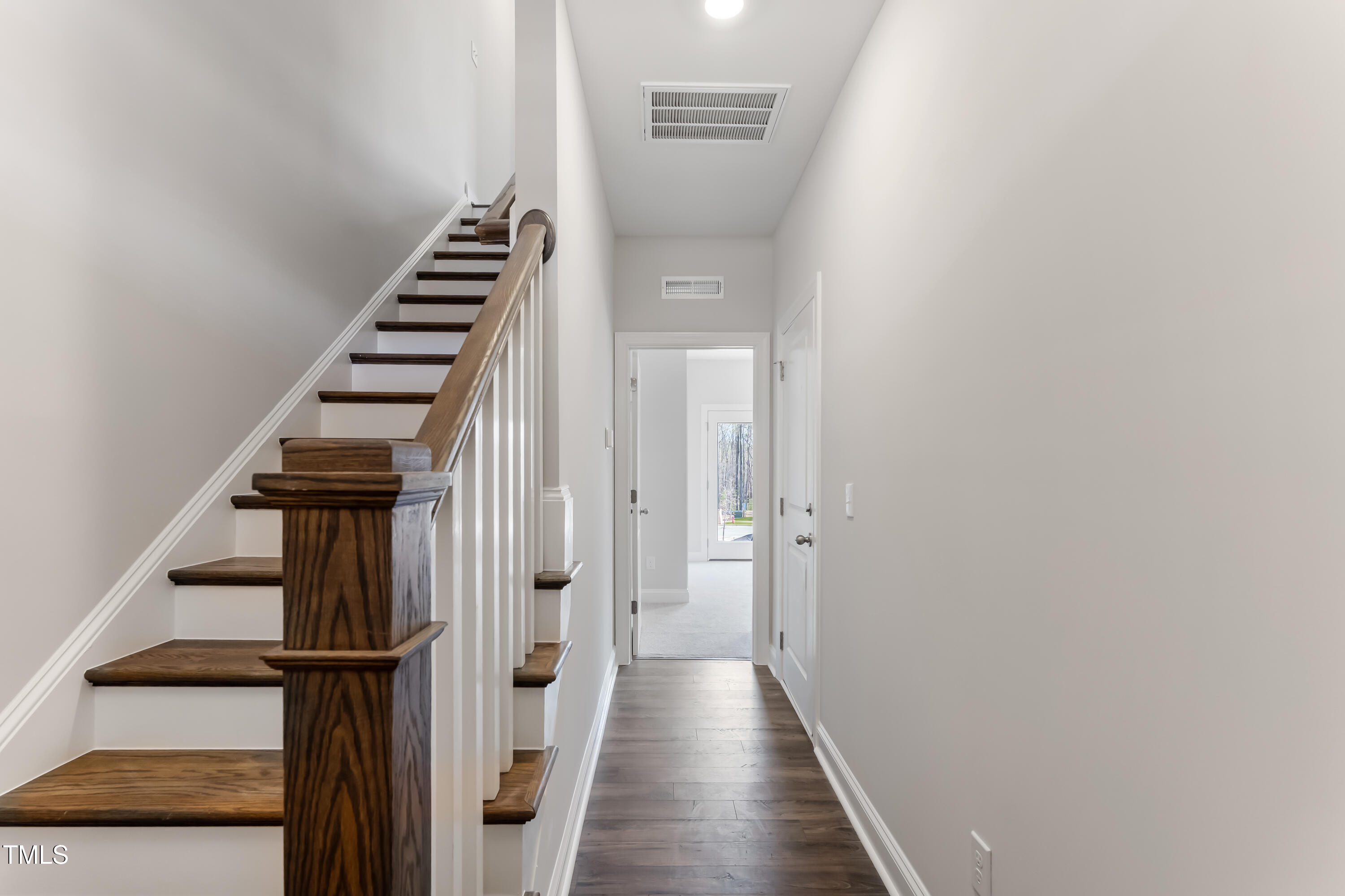 1916 Fishamble # 21 Property Photo 2