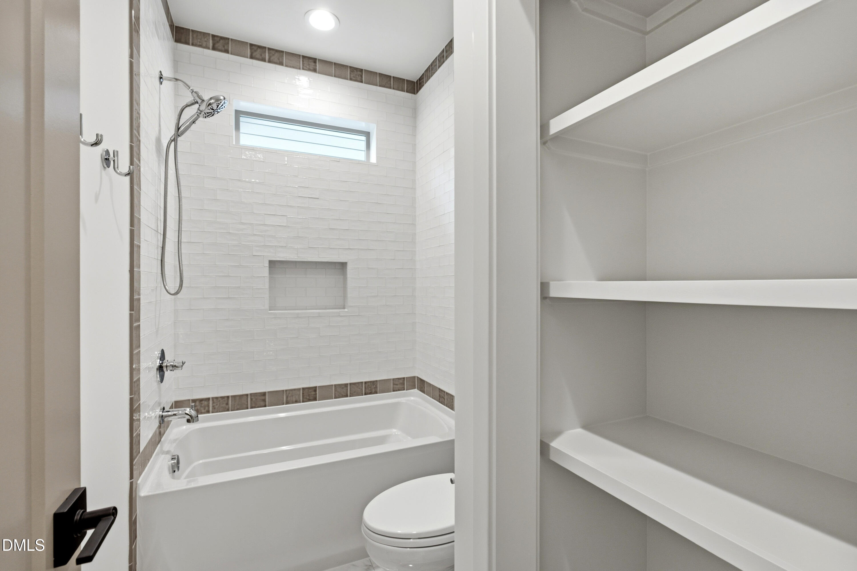 1813 Bennett Street Property Photo 30