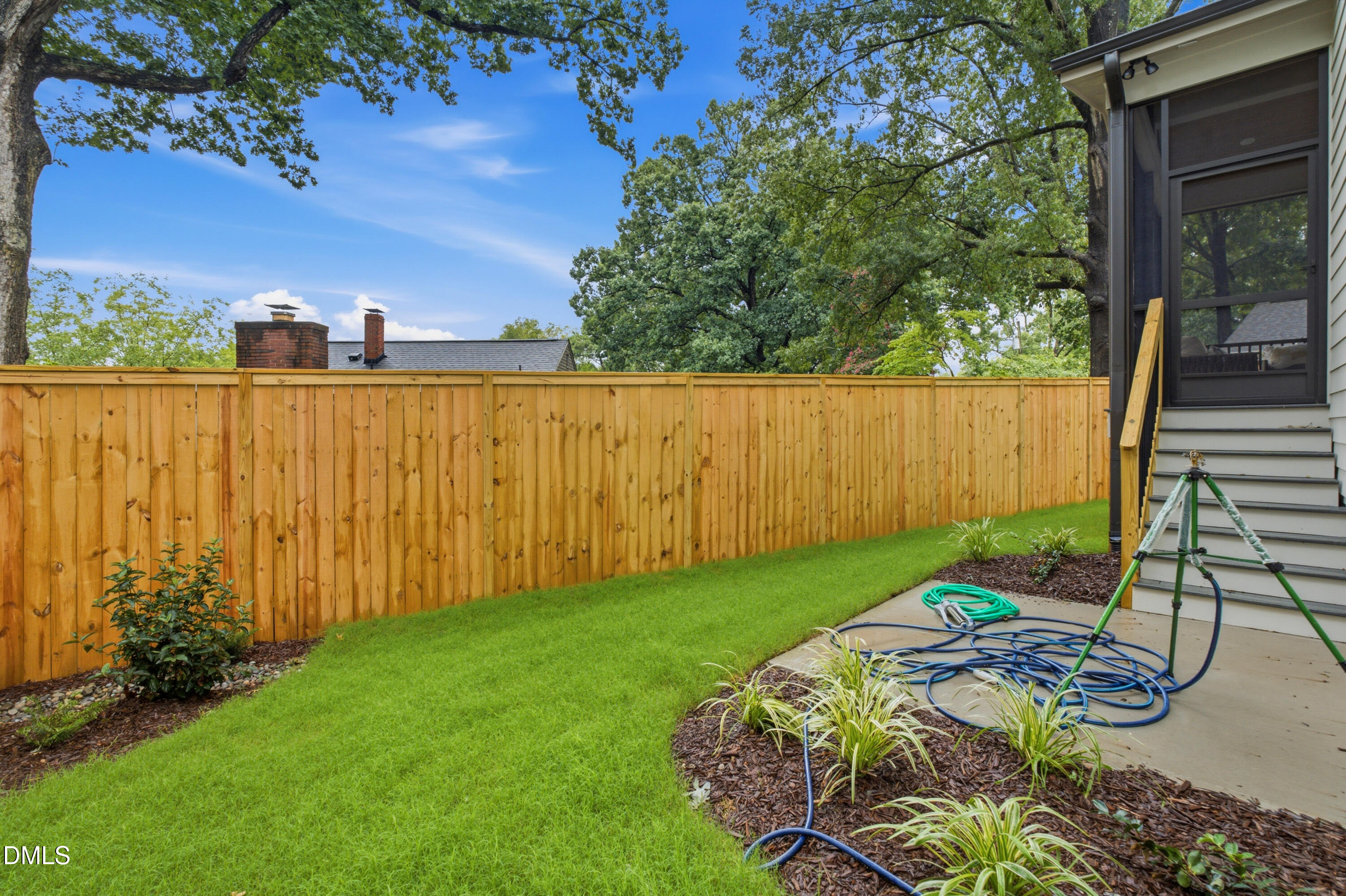 1813 Bennett Street Property Photo 43