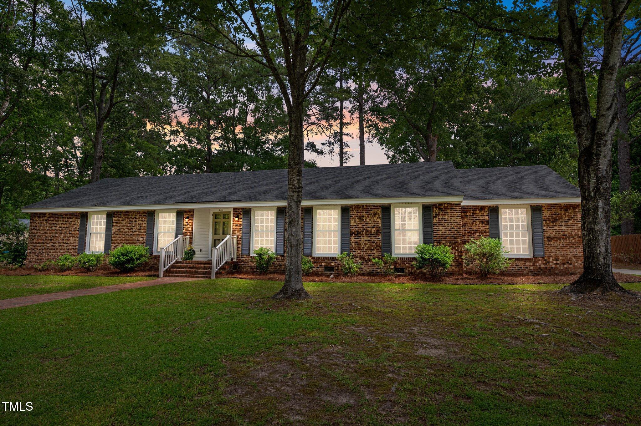 1411 Captains Road Property Photo 1