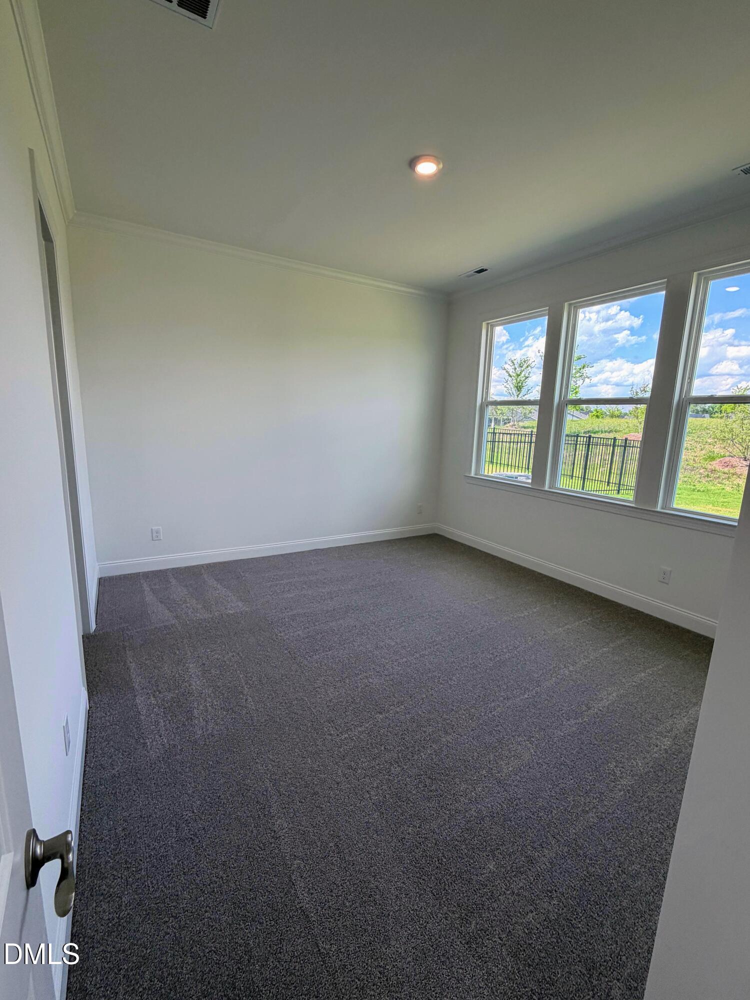 2032 Abbeyhill Drive 100 Property Photo 9