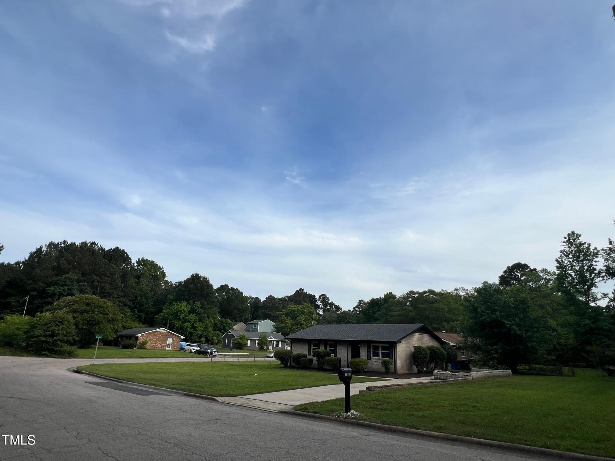 1512 Bacon Street Property Photo 1