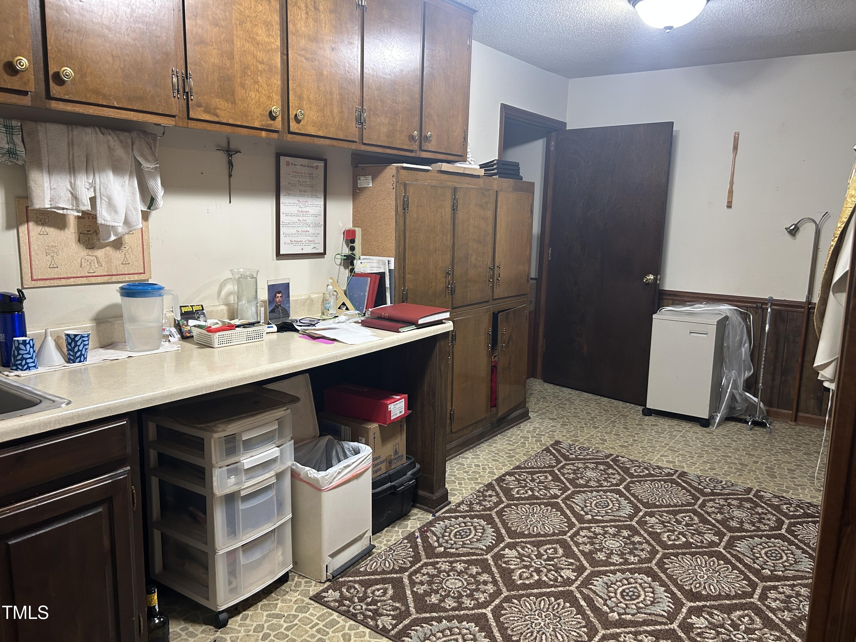 870 Weaver Dairy Road Property Photo 8