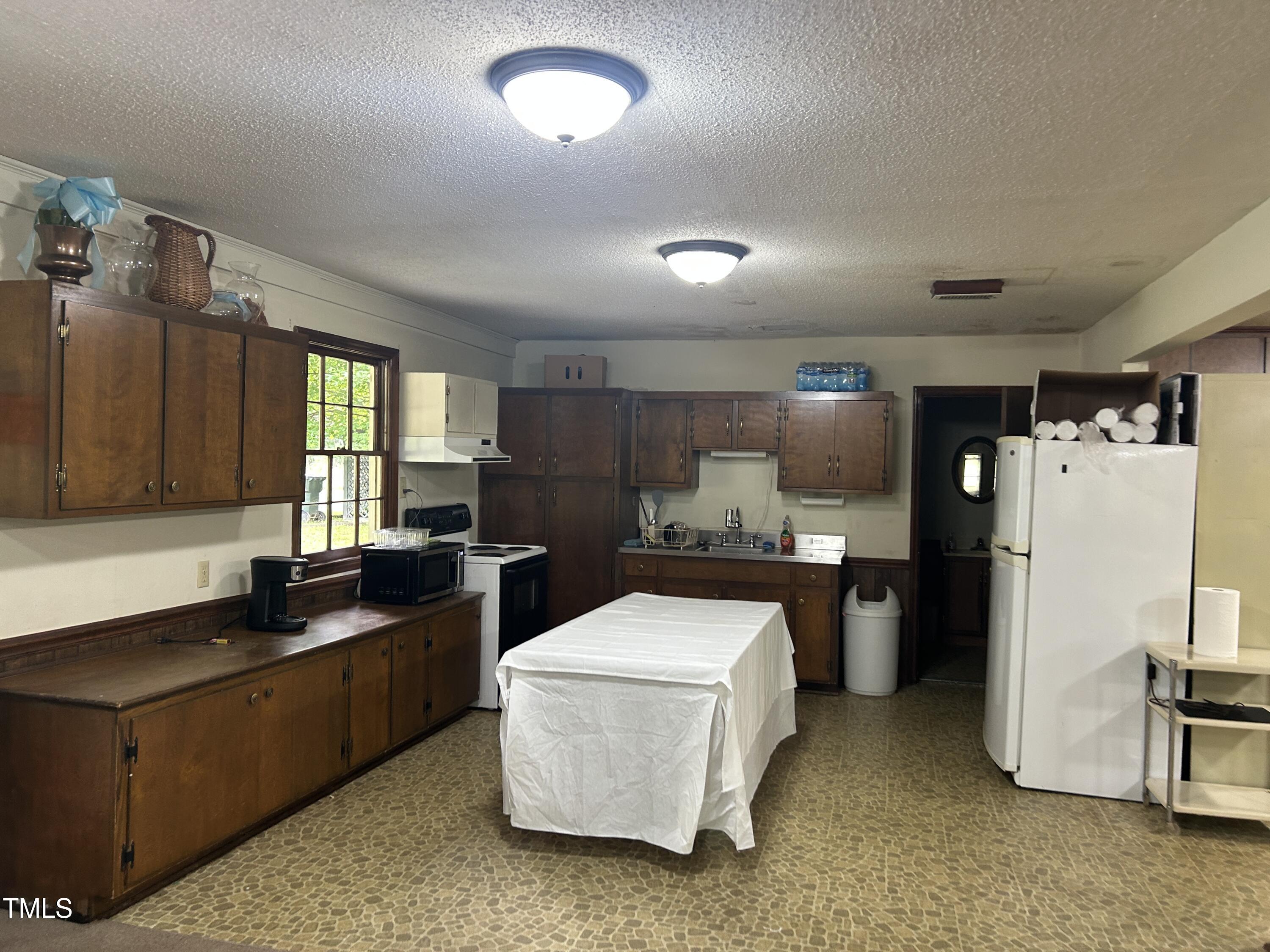 870 Weaver Dairy Road Property Photo 20
