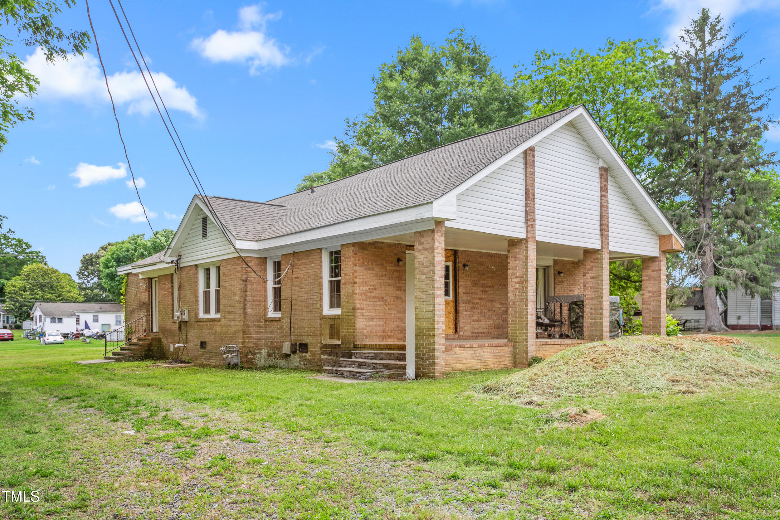 310 Wood Street Property Photo 1