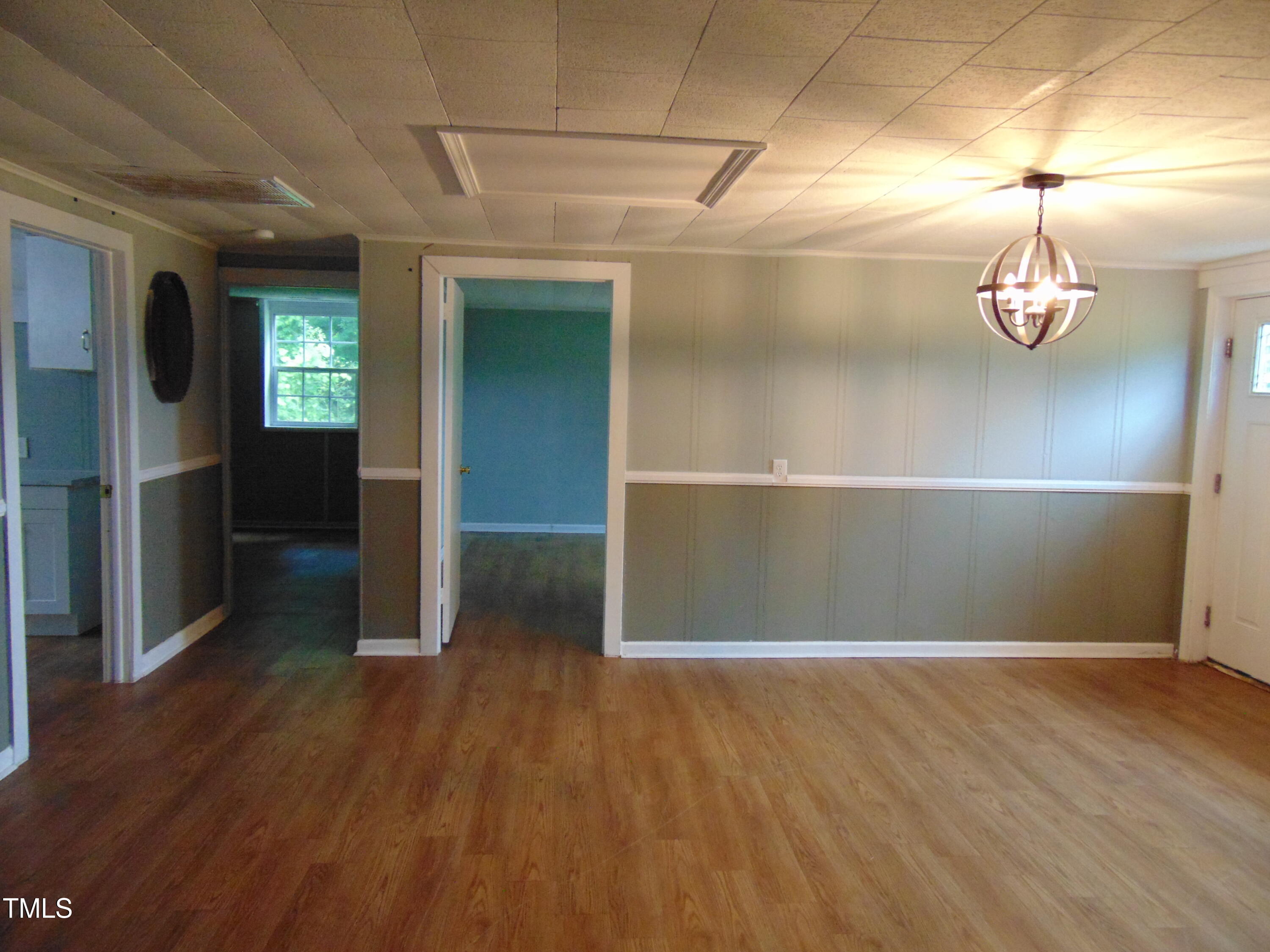 4324 Webbs Chapel Road Property Photo 1