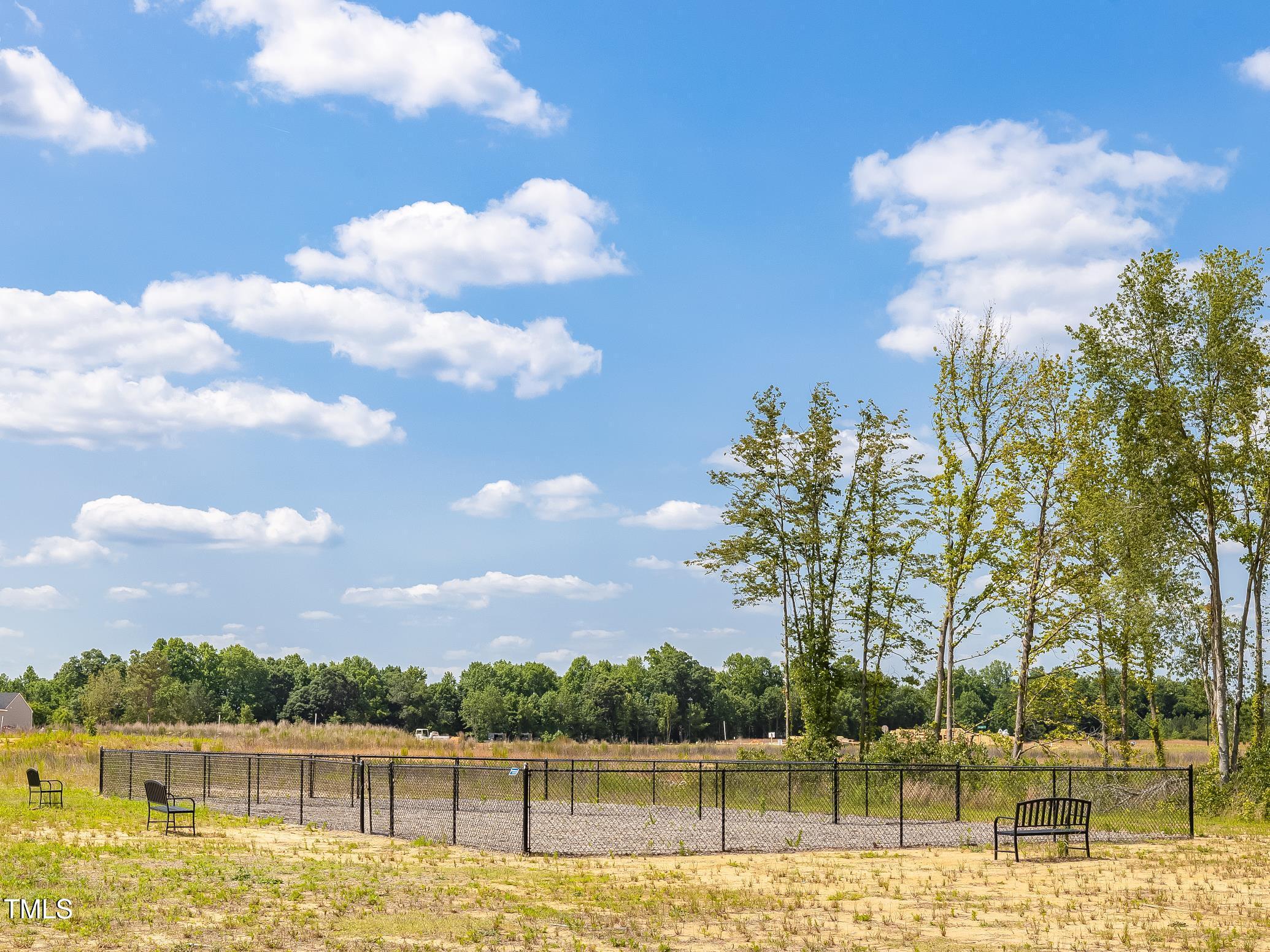516 Winding Creek Drive Property Photo 15