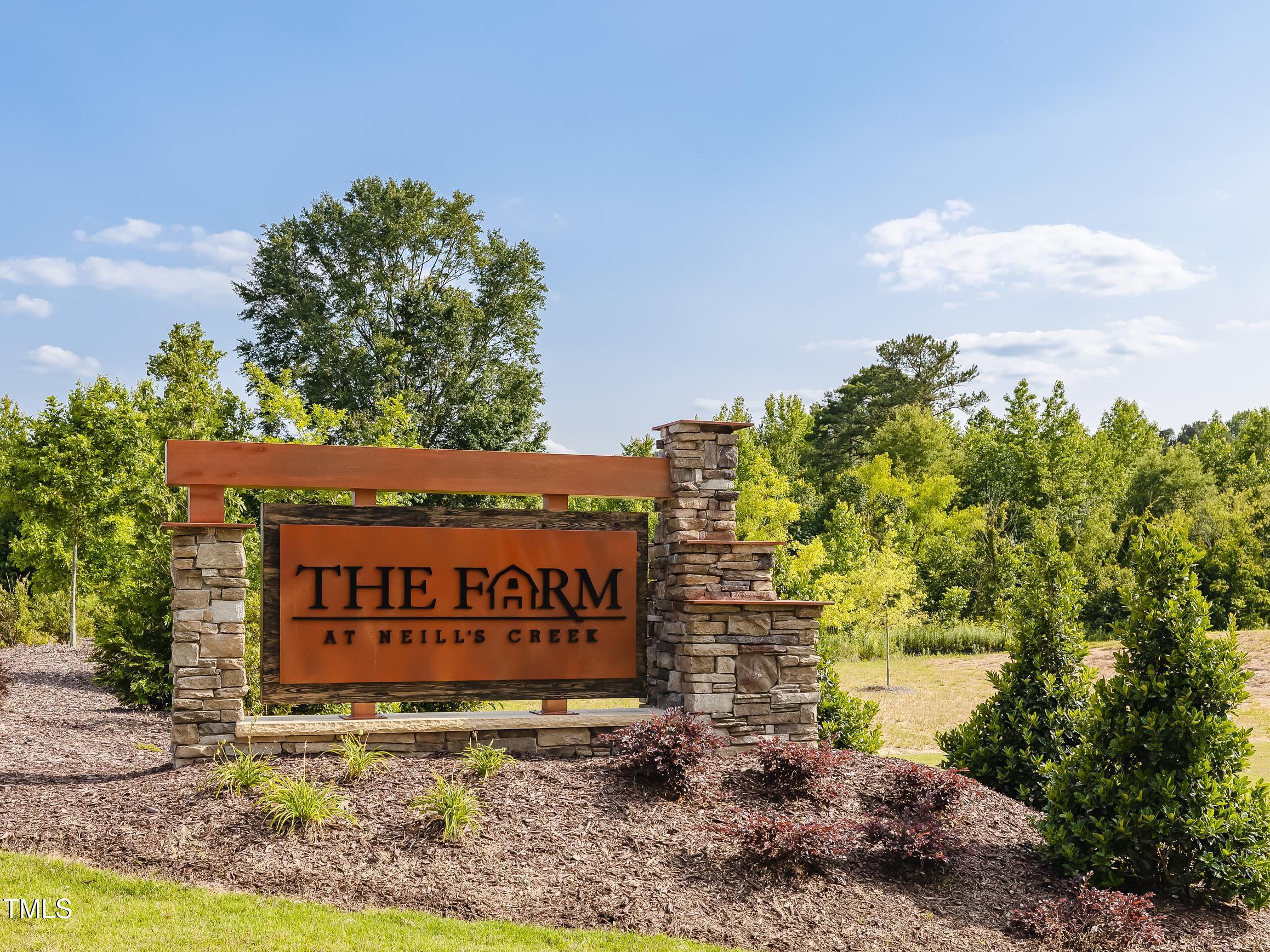 516 Winding Creek Drive Property Photo 17