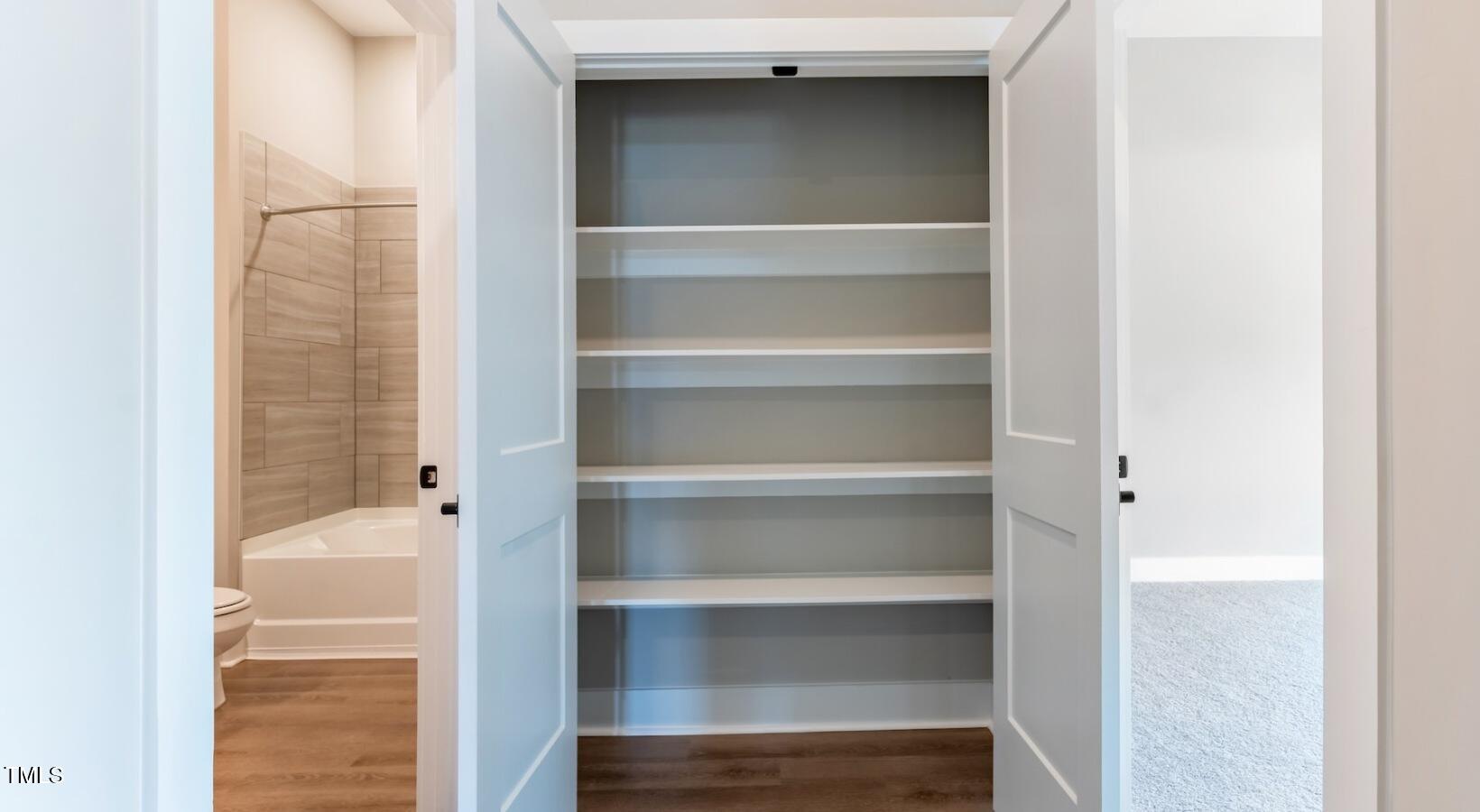 255 E Chatham Street # C1 Property Photo 15