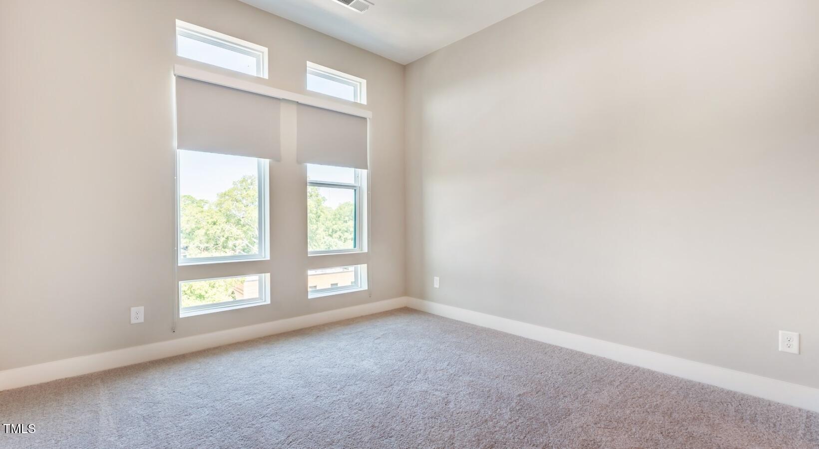 255 E Chatham Street # C1 Property Photo 18