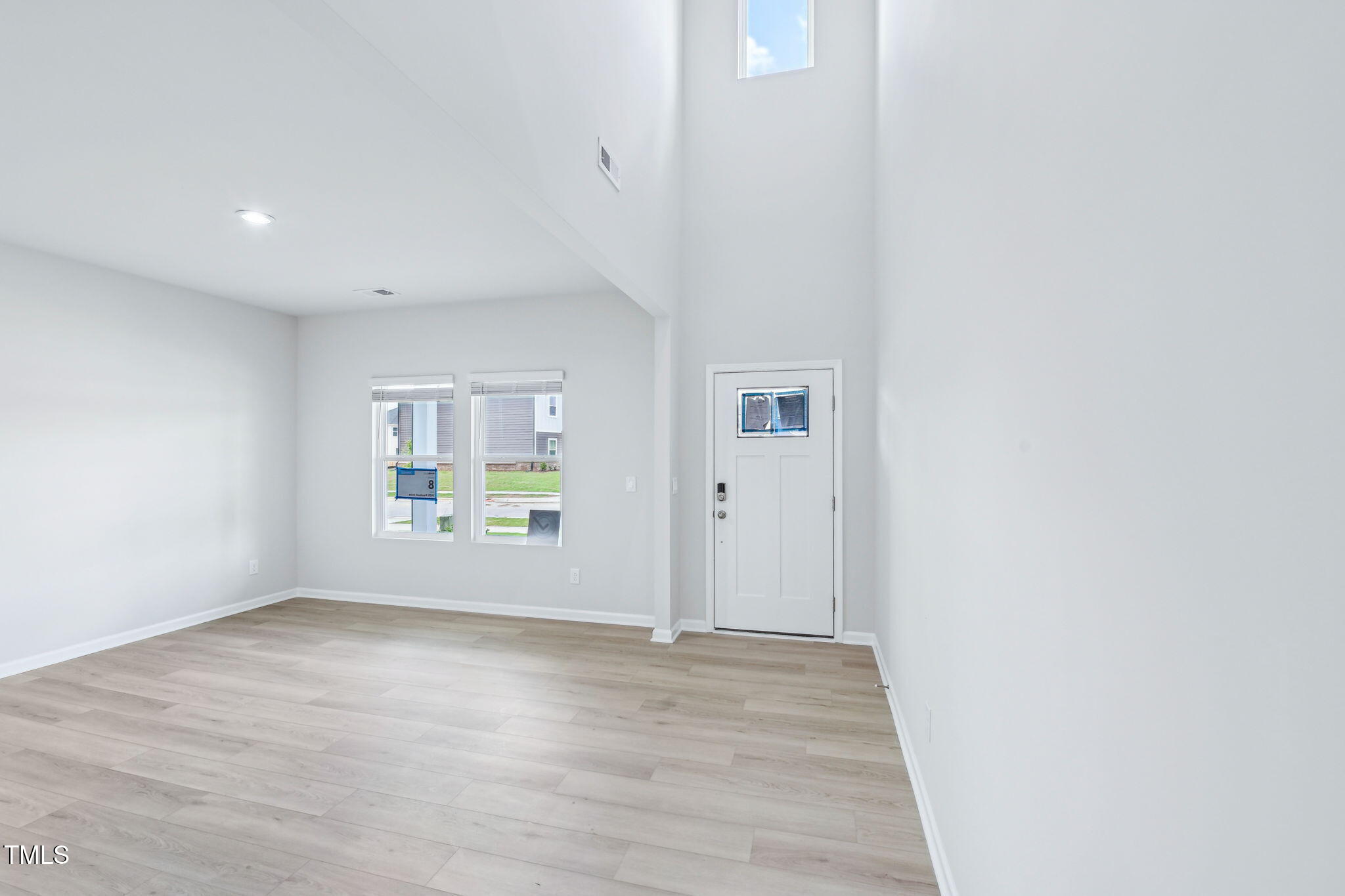 3861 Rosebush Drive Property Photo 4