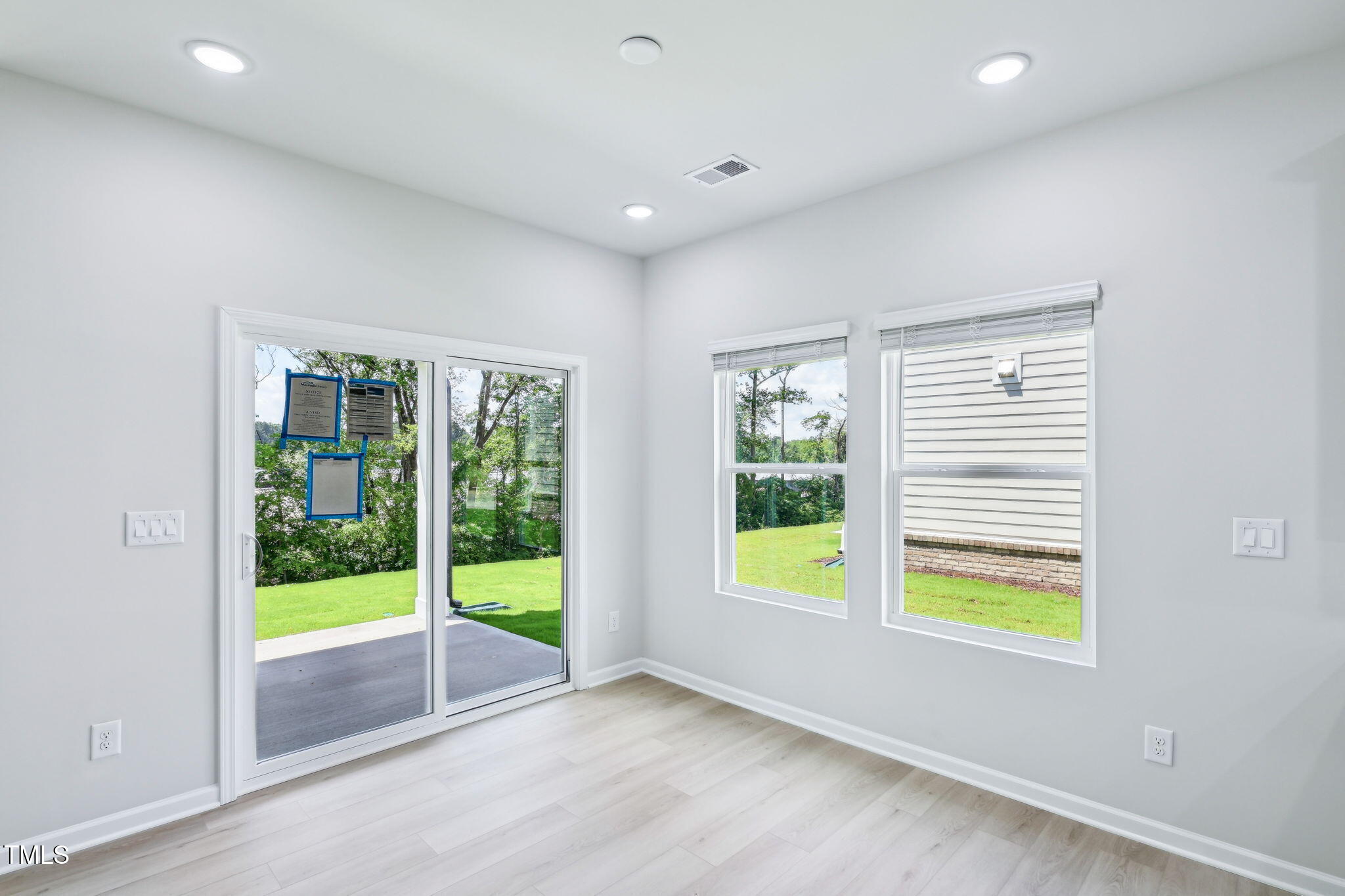 3861 Rosebush Drive Property Photo 11