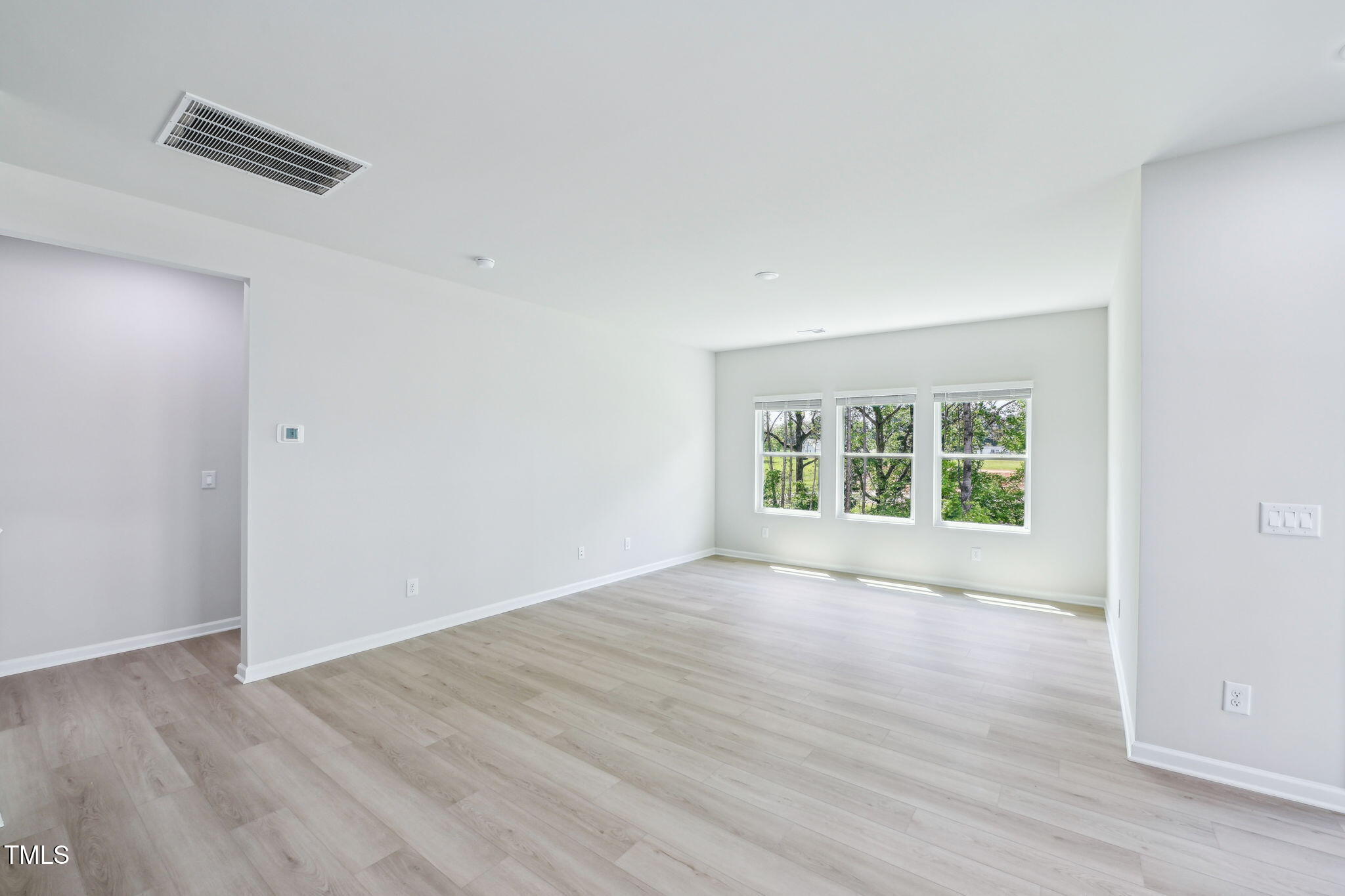 3861 Rosebush Drive Property Photo 14