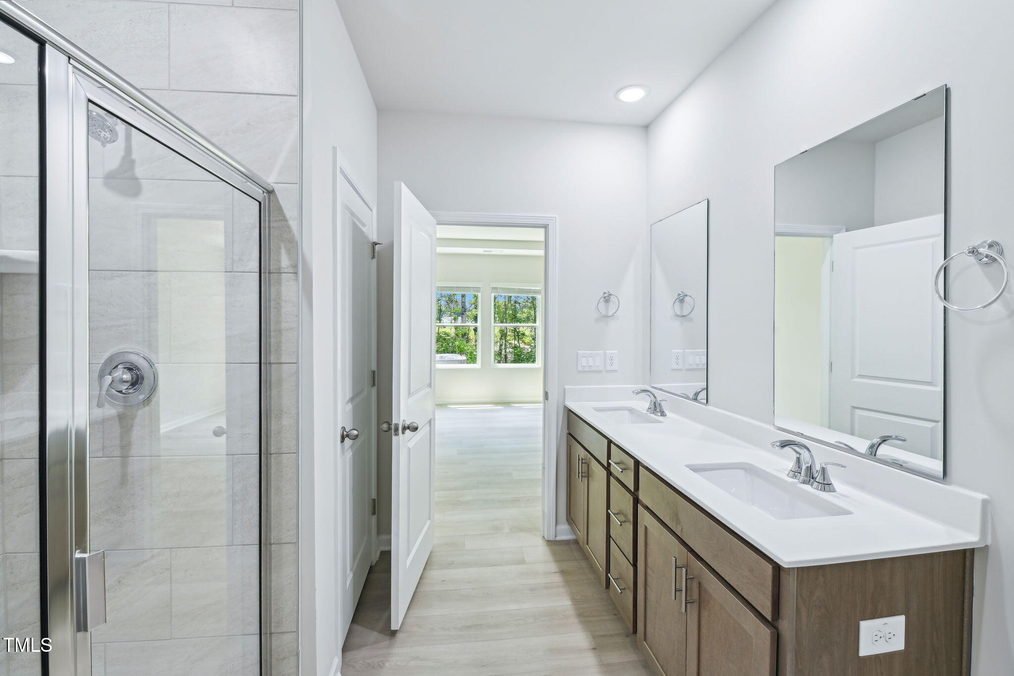 3861 Rosebush Drive Property Photo 18