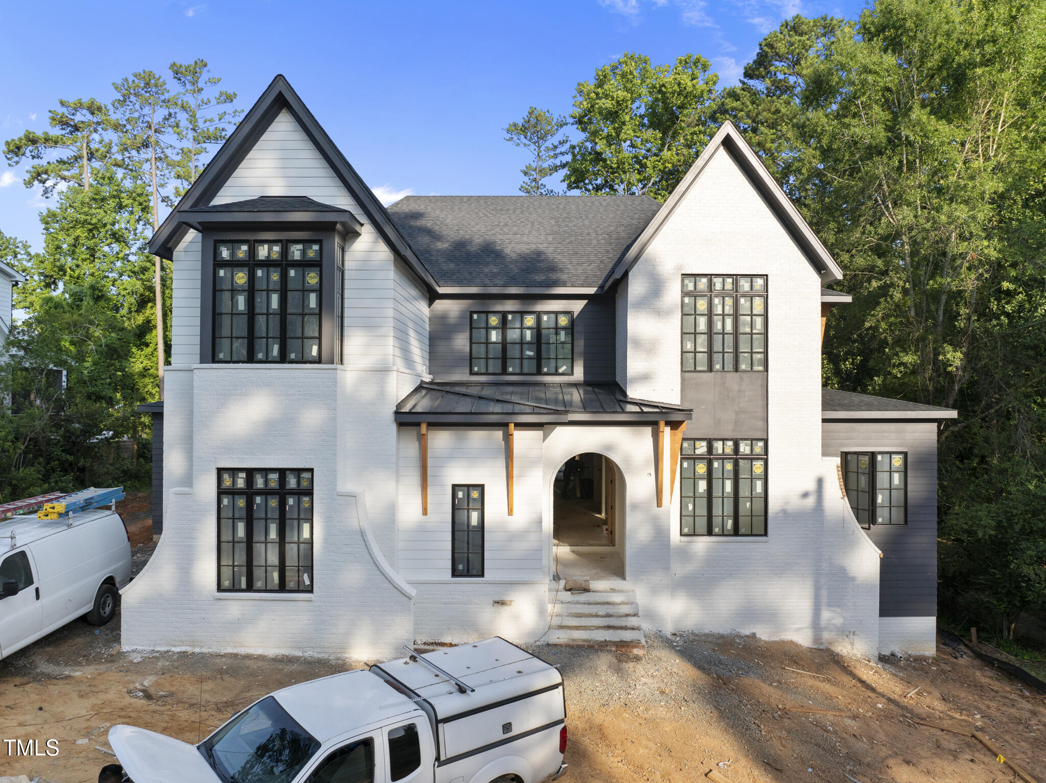 5013 Coronado Property Photo