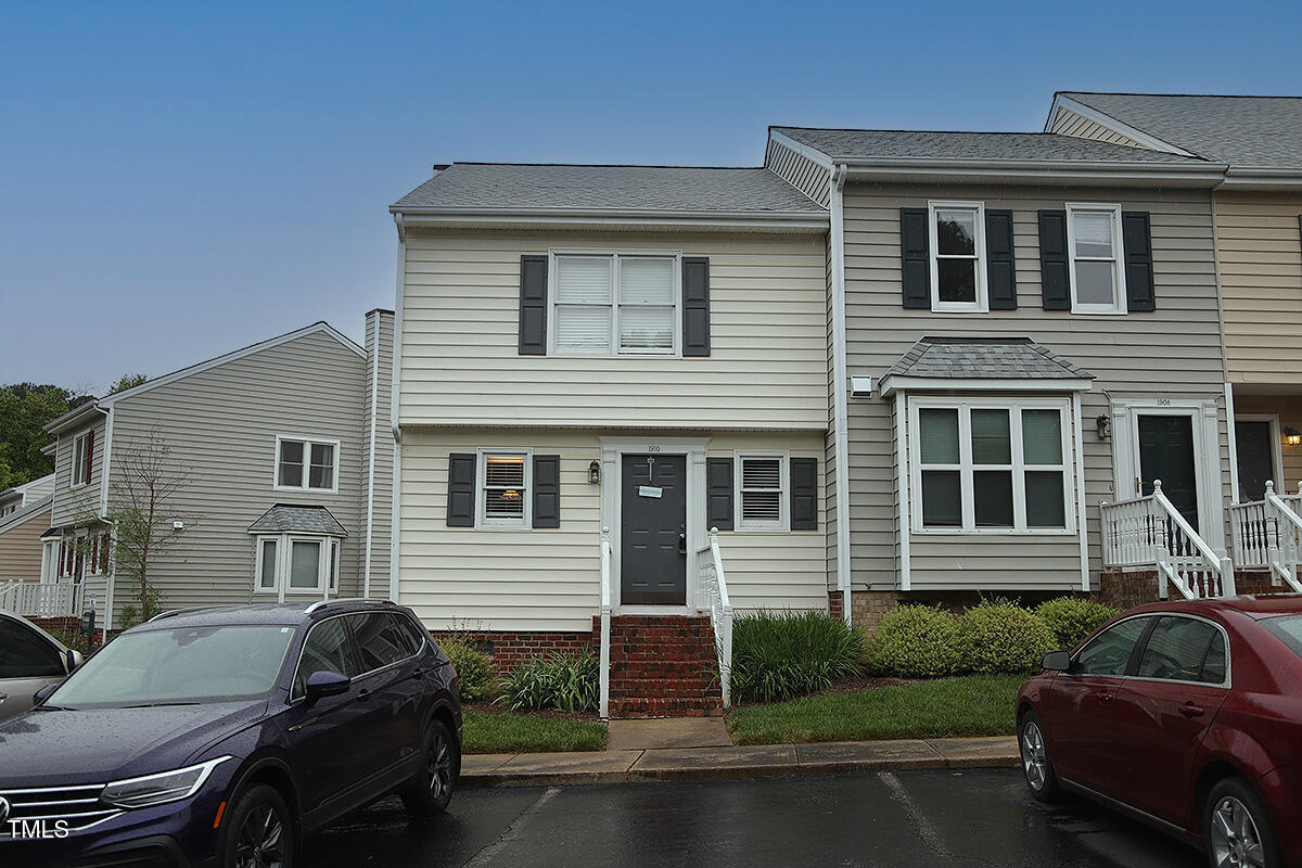 1910 Trexler Court Property Photo 1