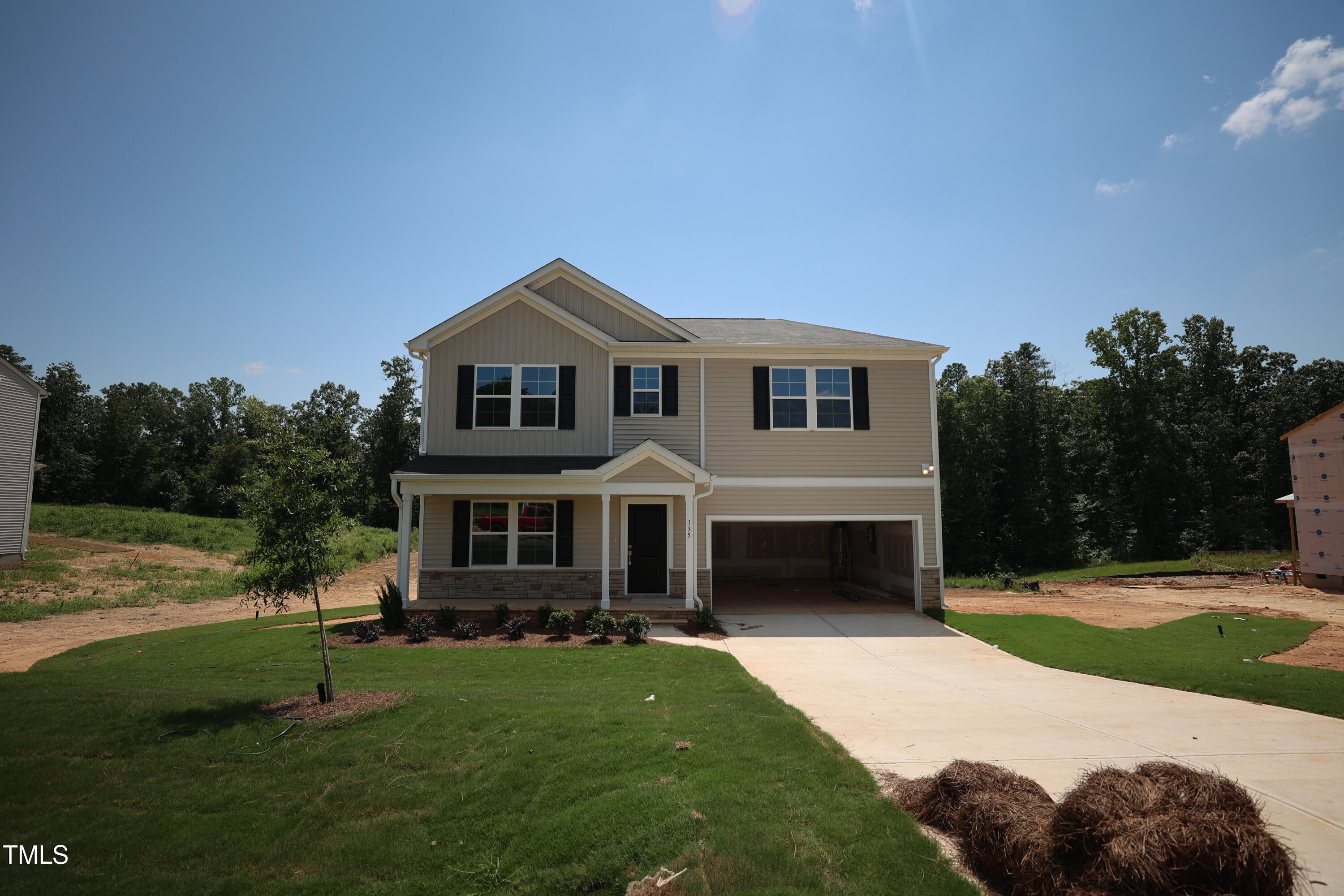 135 Cordoba Drive Property Photo 1