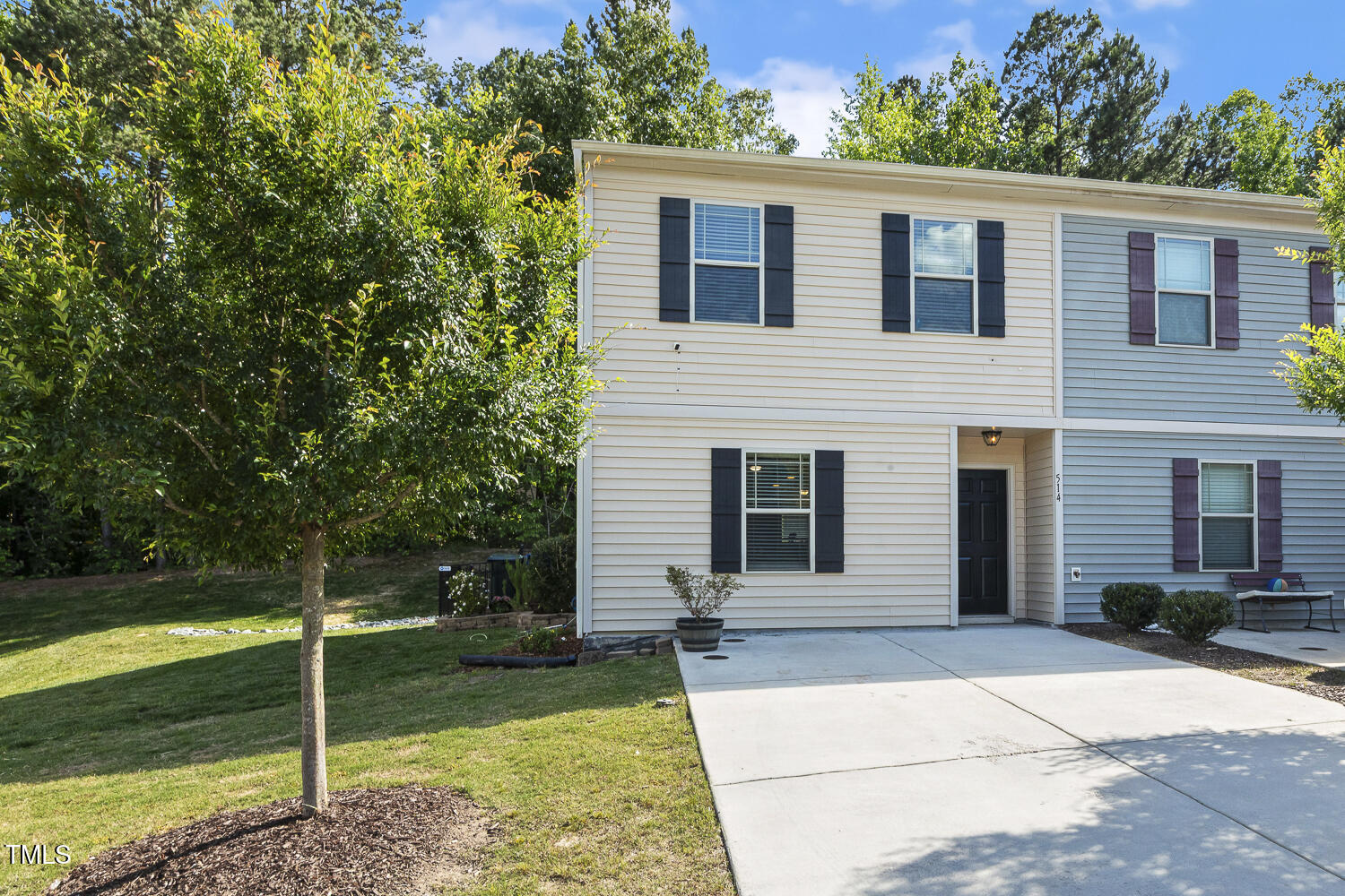 514 Hobkirks Place Property Photo 1