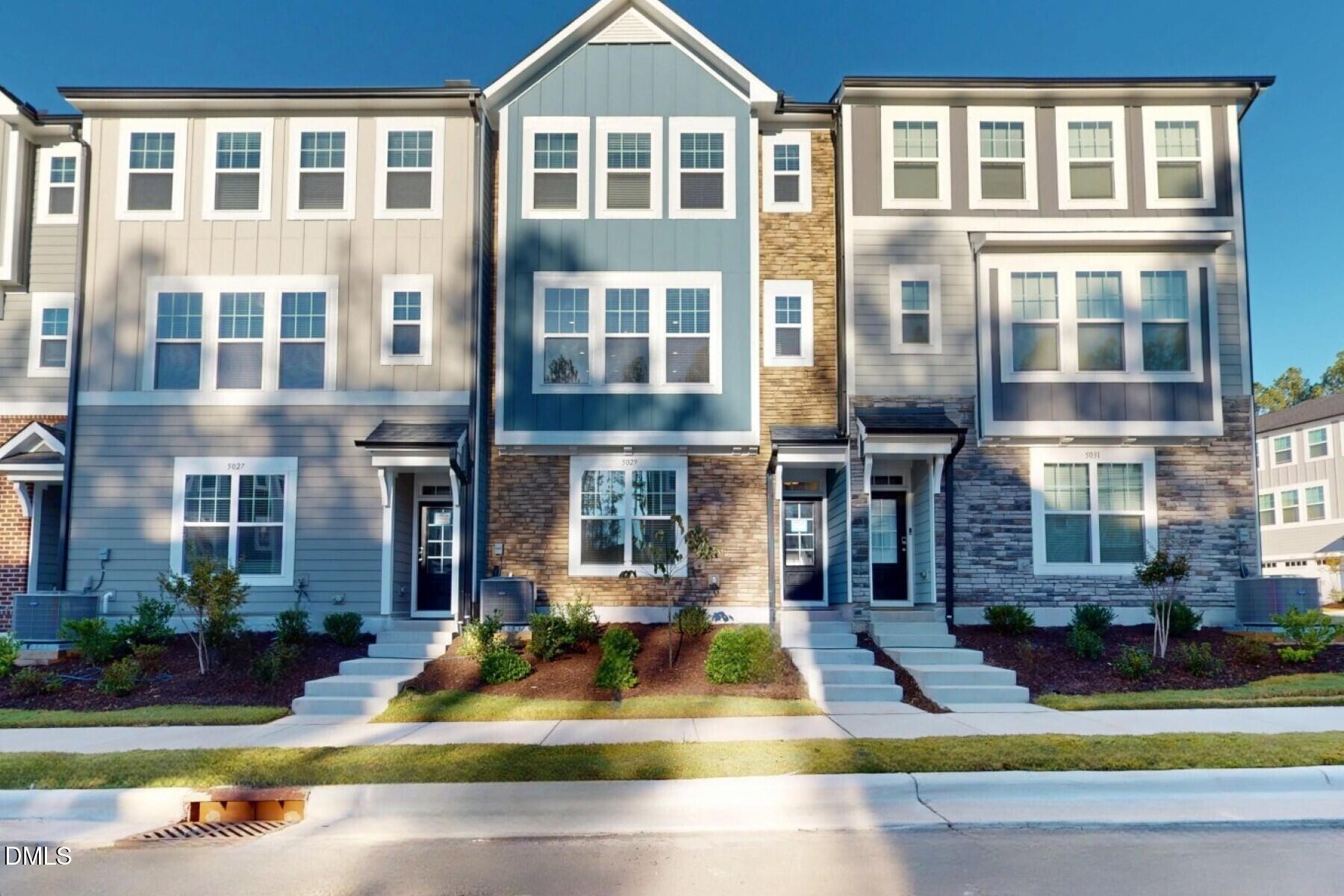 5029 Jowett's Walk Drive # 29 Property Photo 1