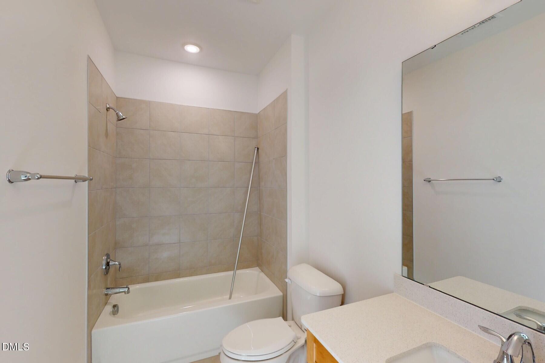 5029 Jowett's Walk Drive # 29 Property Photo 19