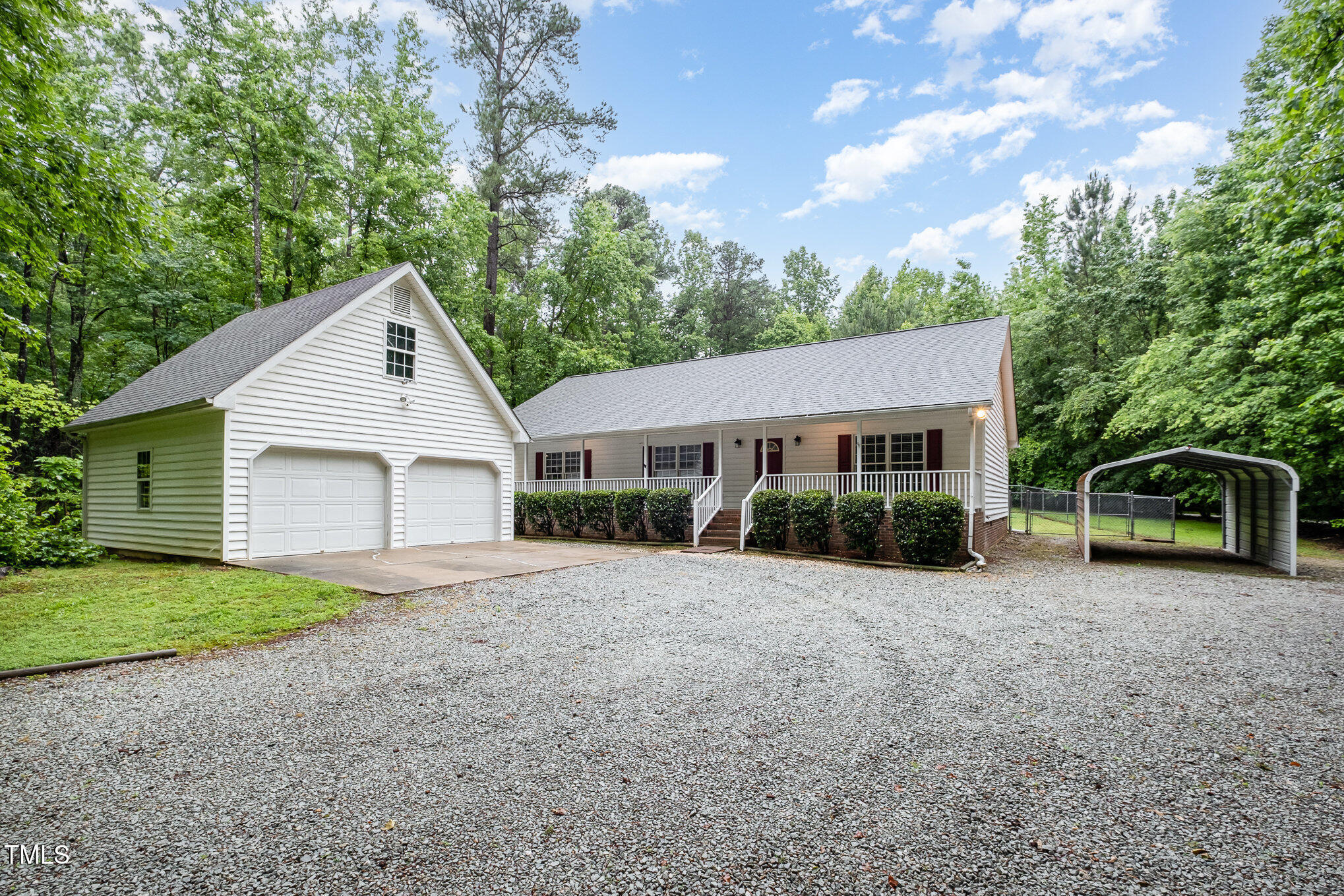 7603 Nichols Drive Property Photo 1