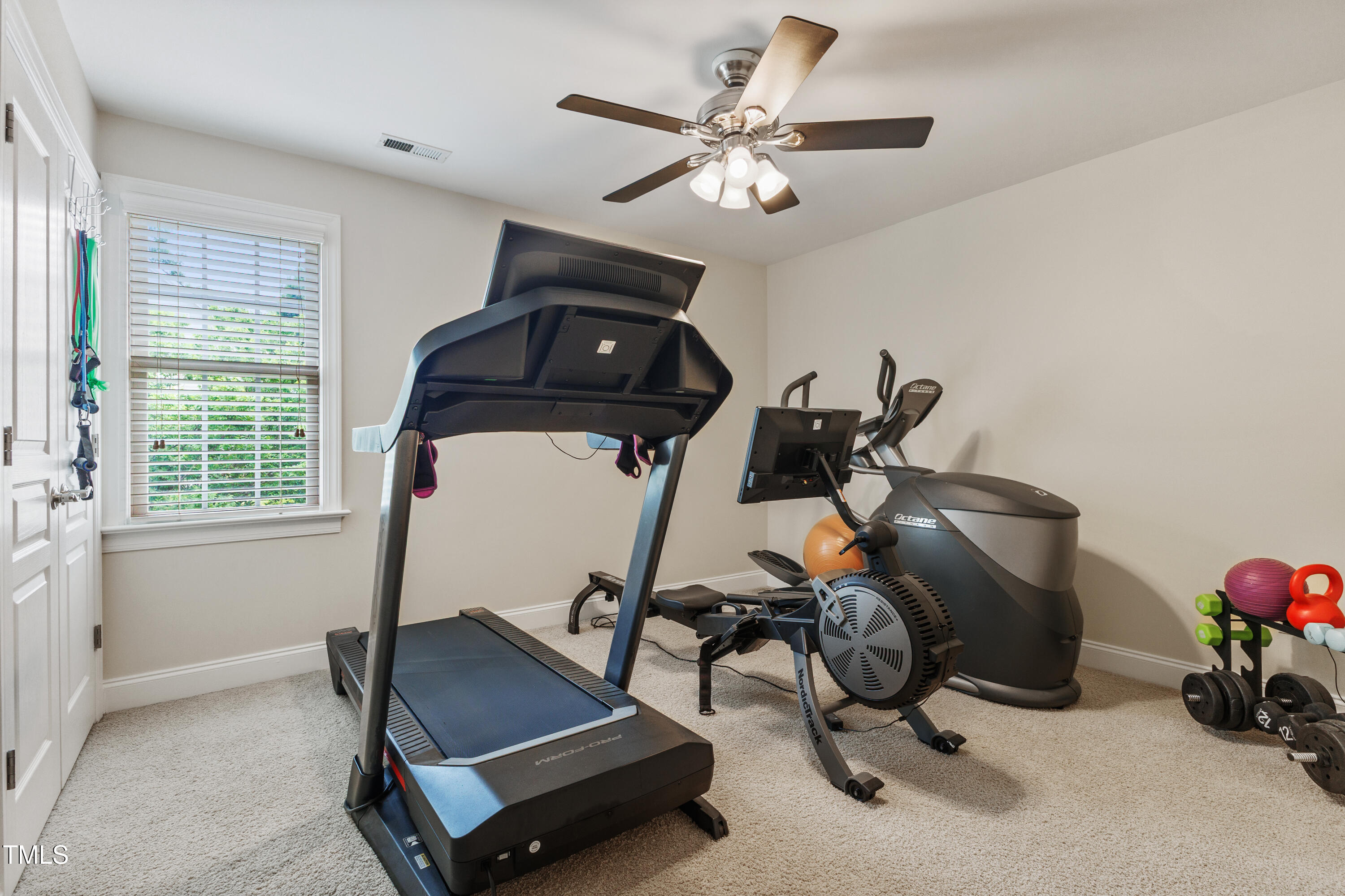 200 Cobblepoint Way Property Photo 26