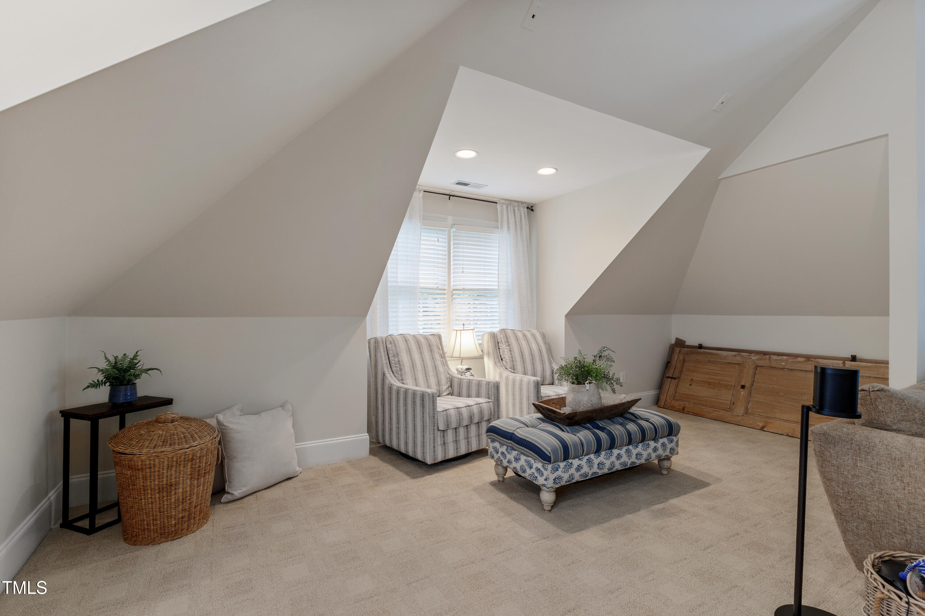 200 Cobblepoint Way Property Photo 30