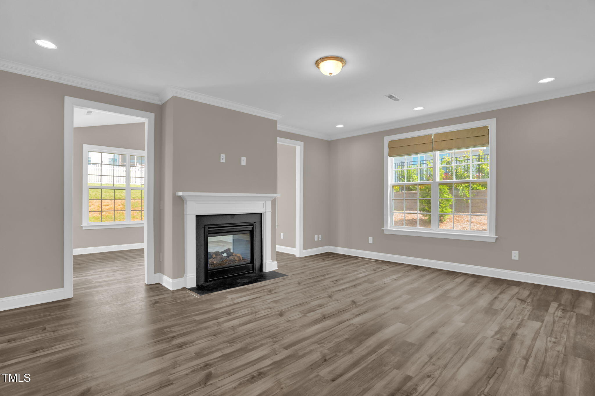 1085 Lobdale Court Property Photo 12