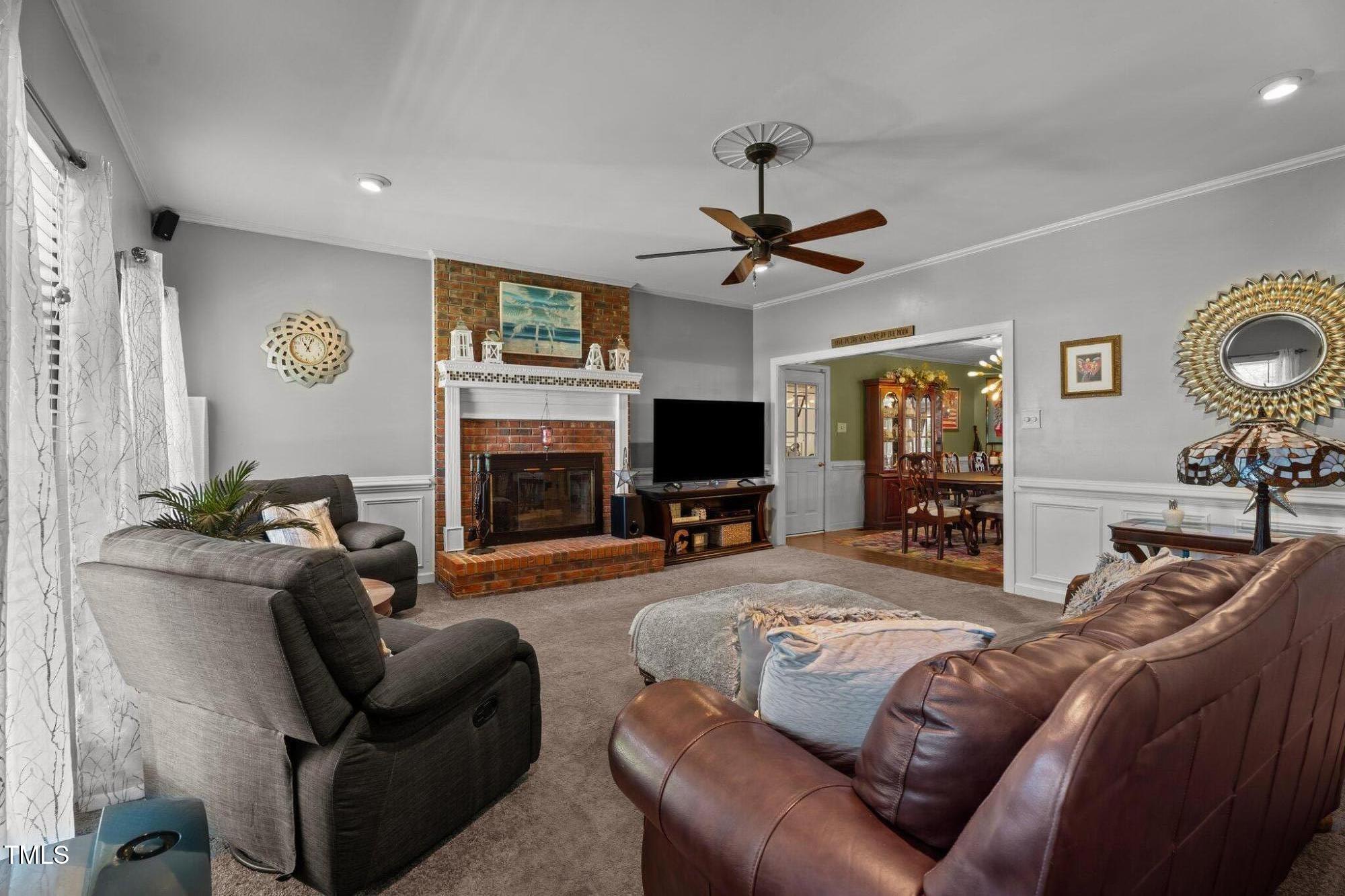 200 Mint Court Property Photo 5