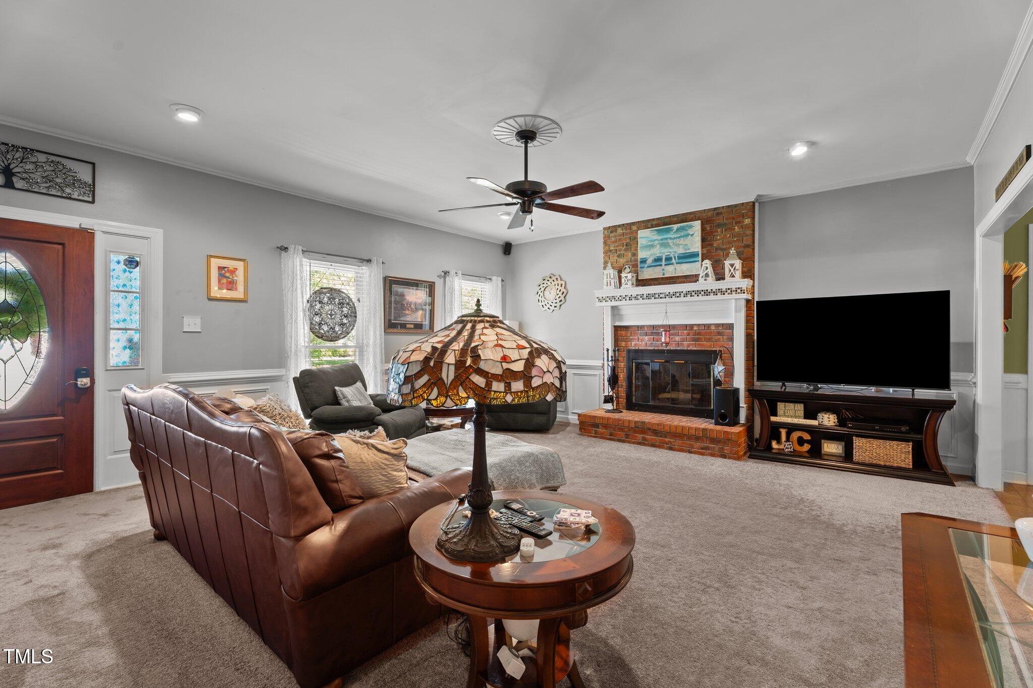 200 Mint Court Property Photo 6