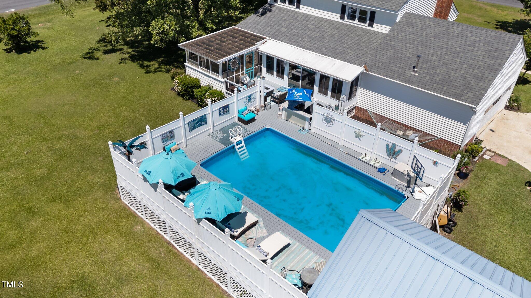 200 Mint Court Property Photo 28