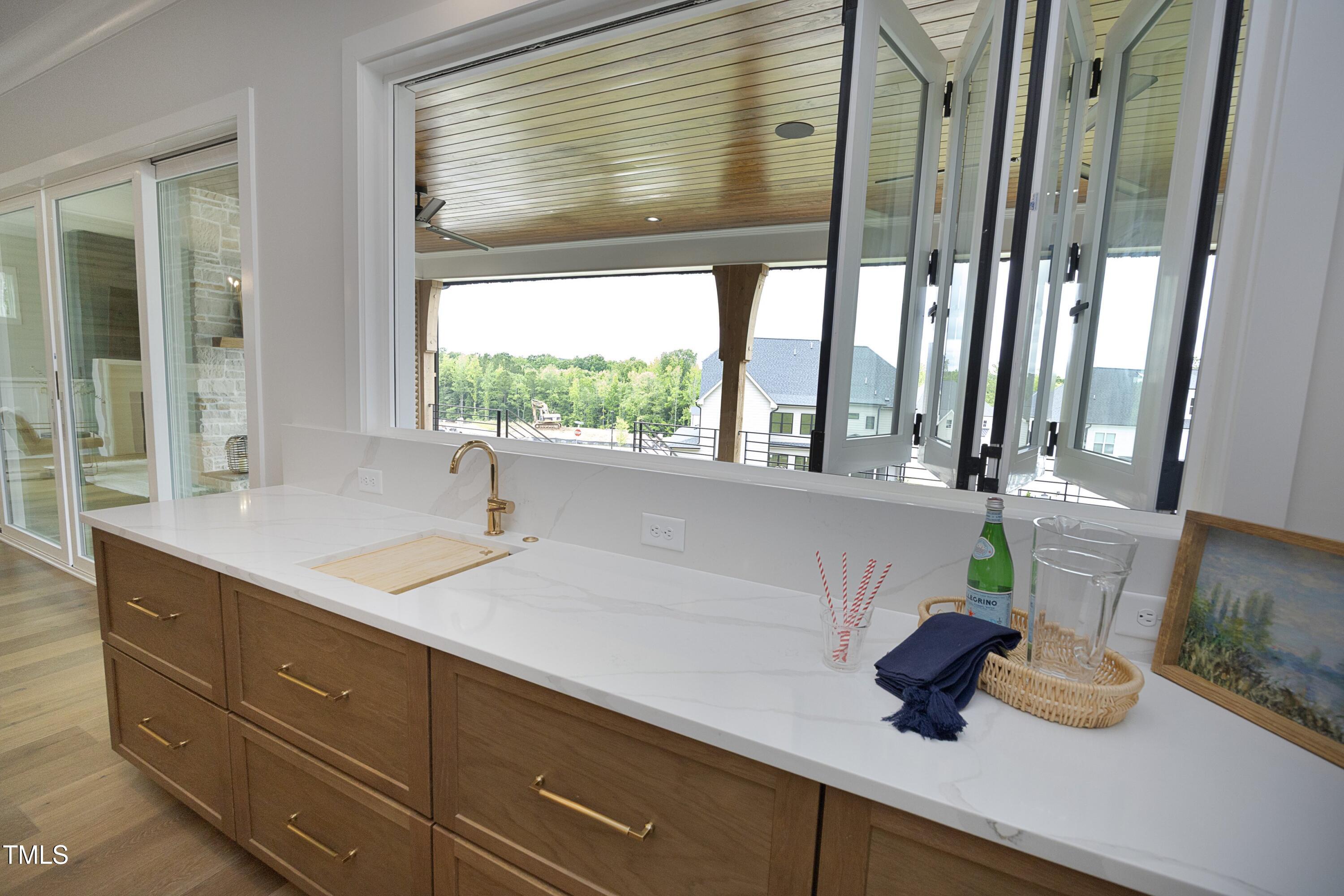 7736 Roberts Road Property Photo 18