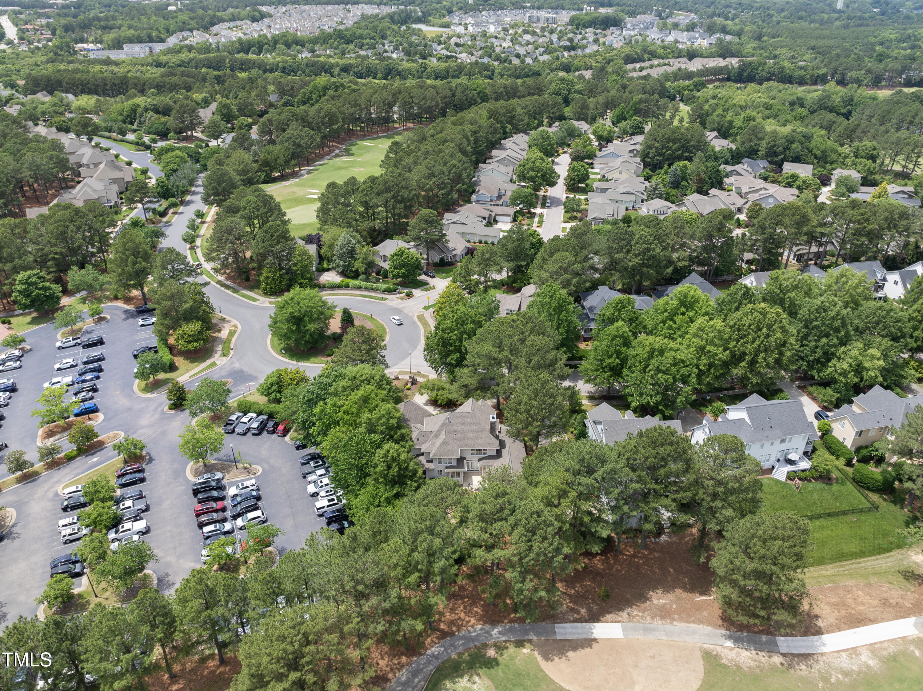1300 Heritage Club Avenue Property Photo 26