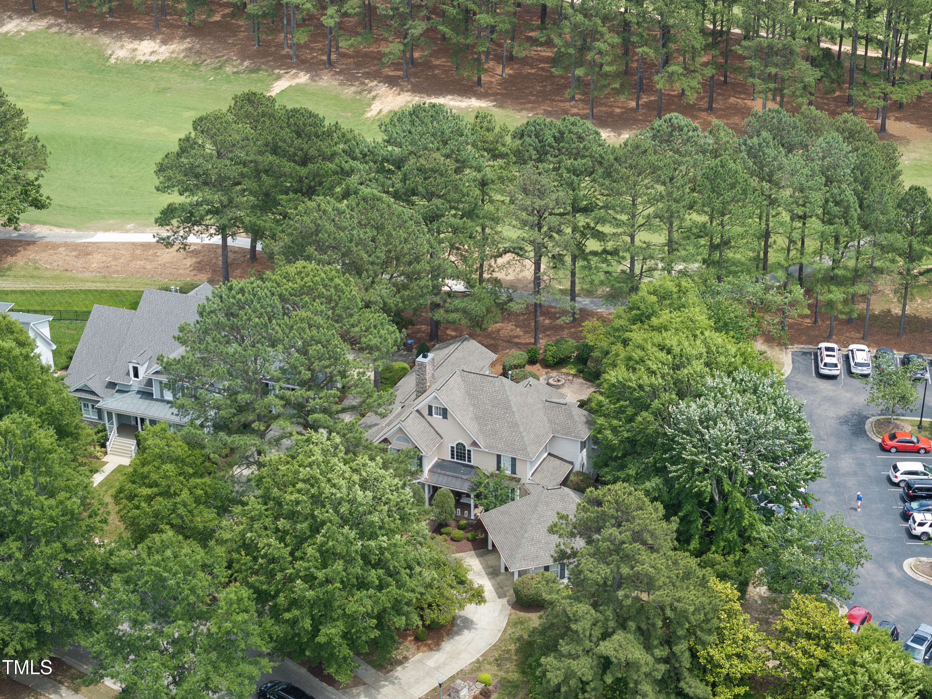 1300 Heritage Club Avenue Property Photo 28