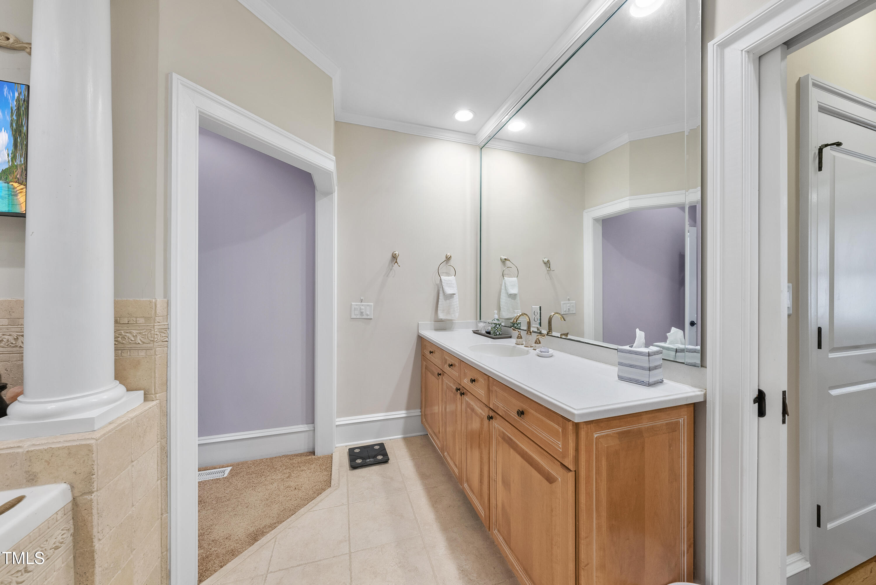 1300 Heritage Club Avenue Property Photo 46