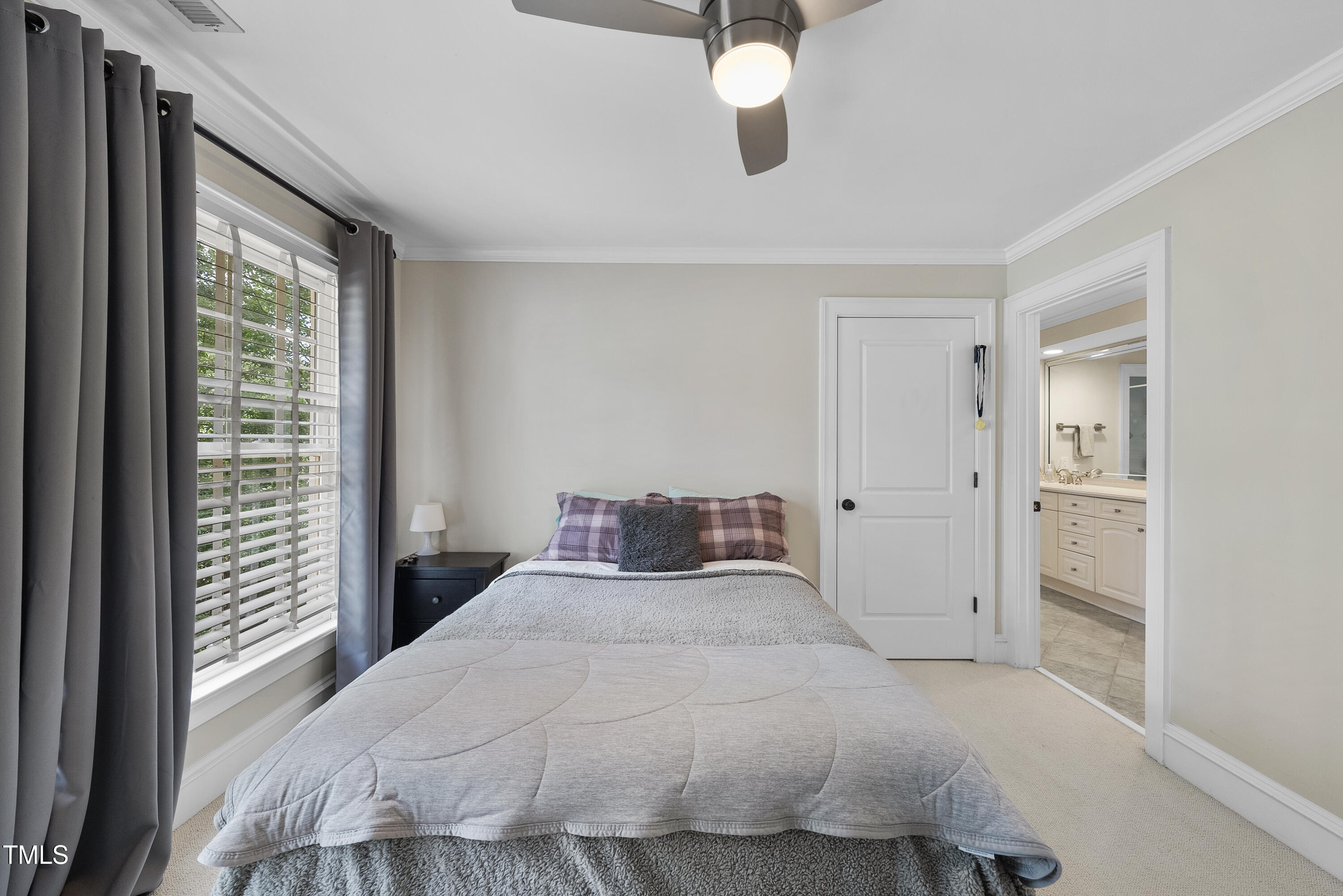 1300 Heritage Club Avenue Property Photo 79
