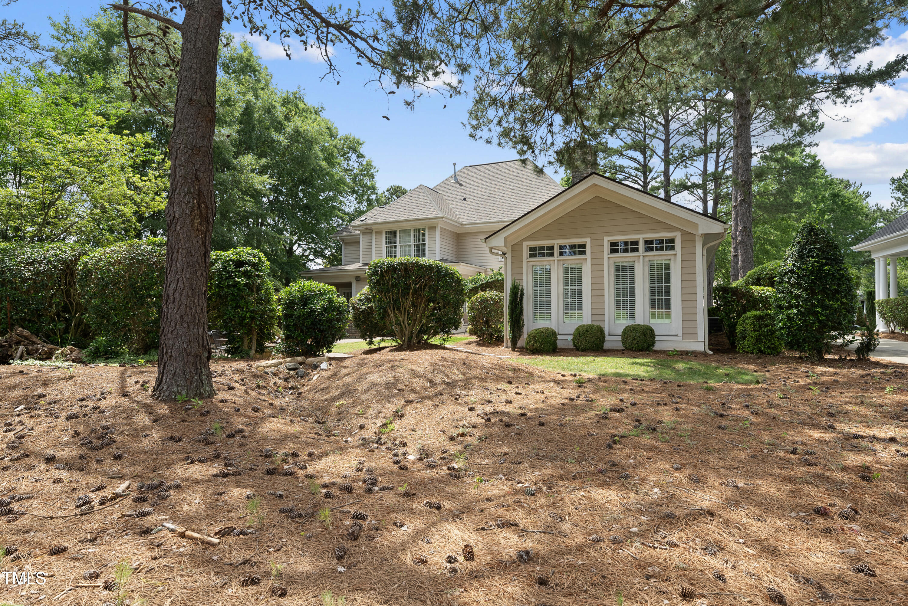 1300 Heritage Club Avenue Property Photo 86